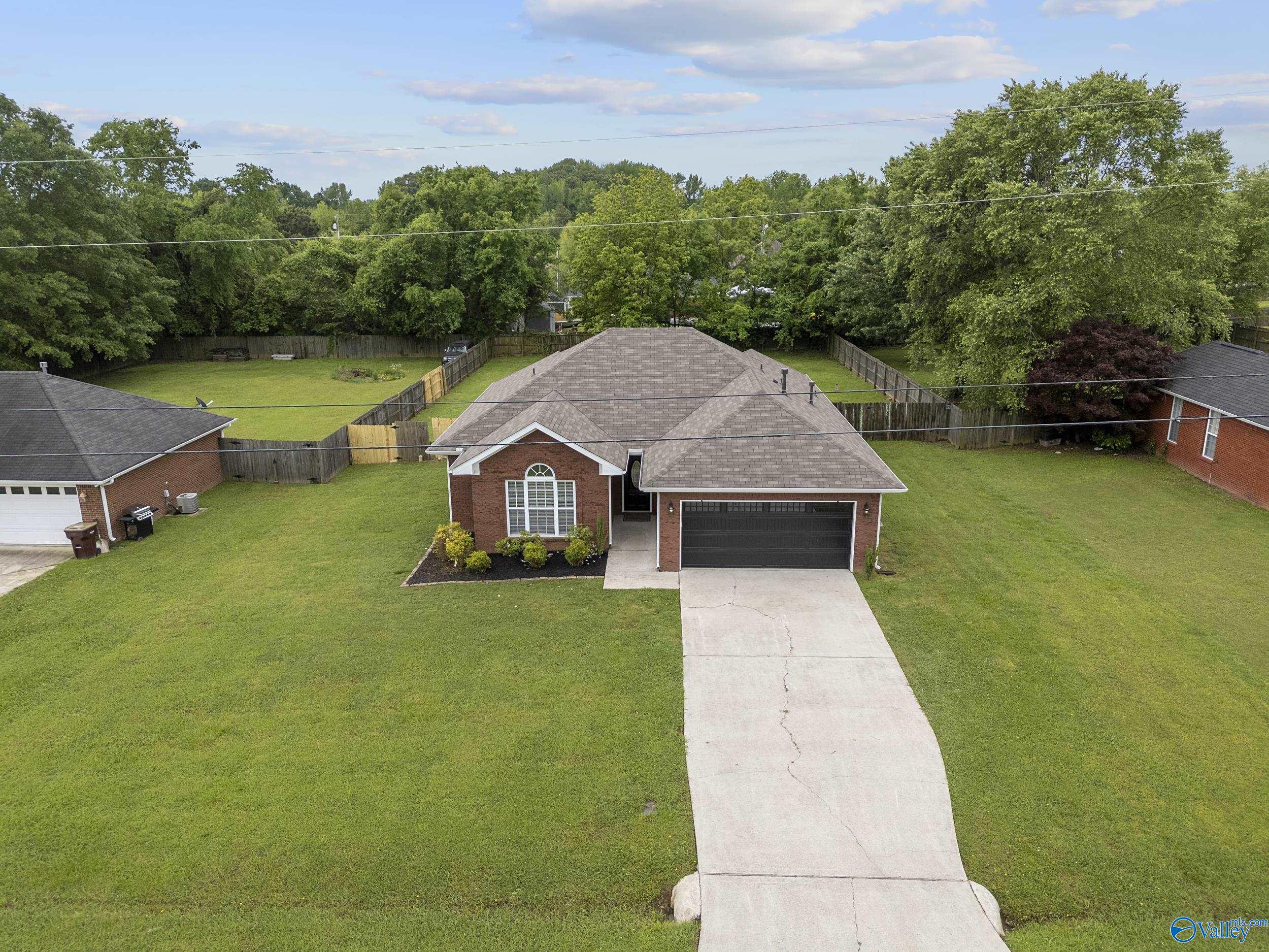 18181 Belmont Circle