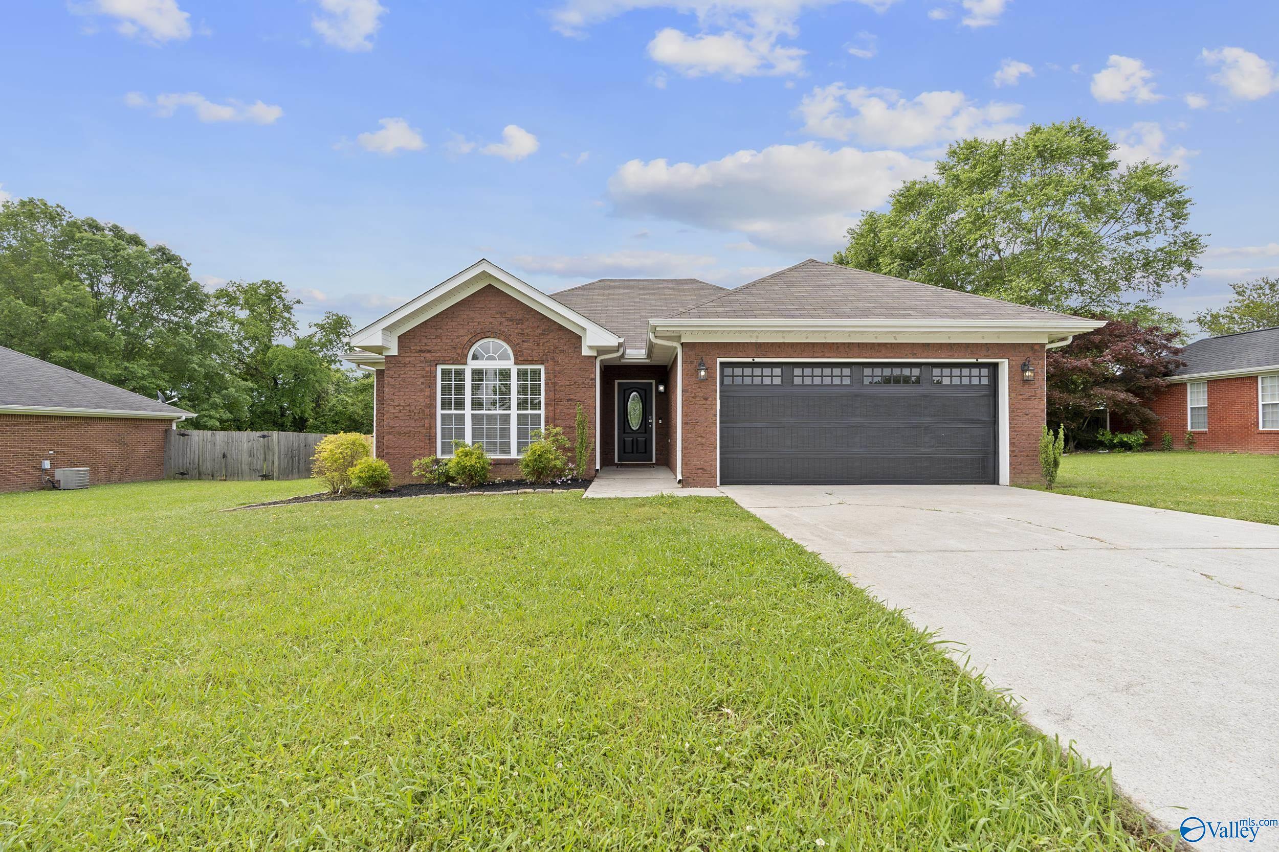 18181 Belmont Circle