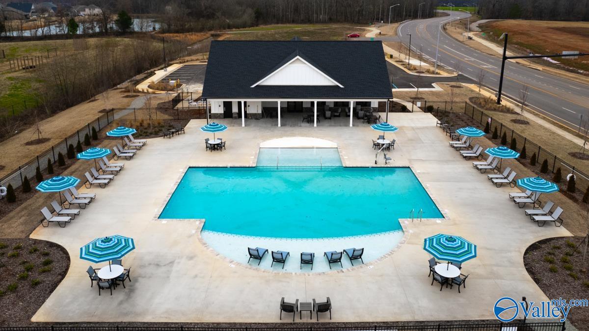 8302 Helen Homes Way SW