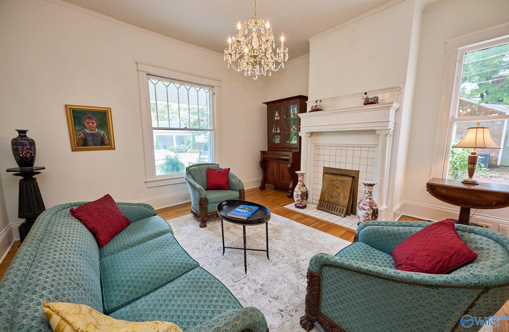 507 Holmes Avenue NE