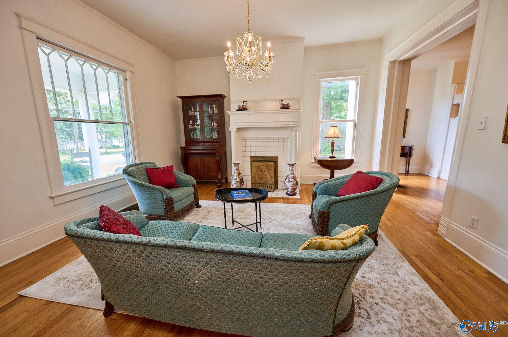 507 Holmes Avenue NE