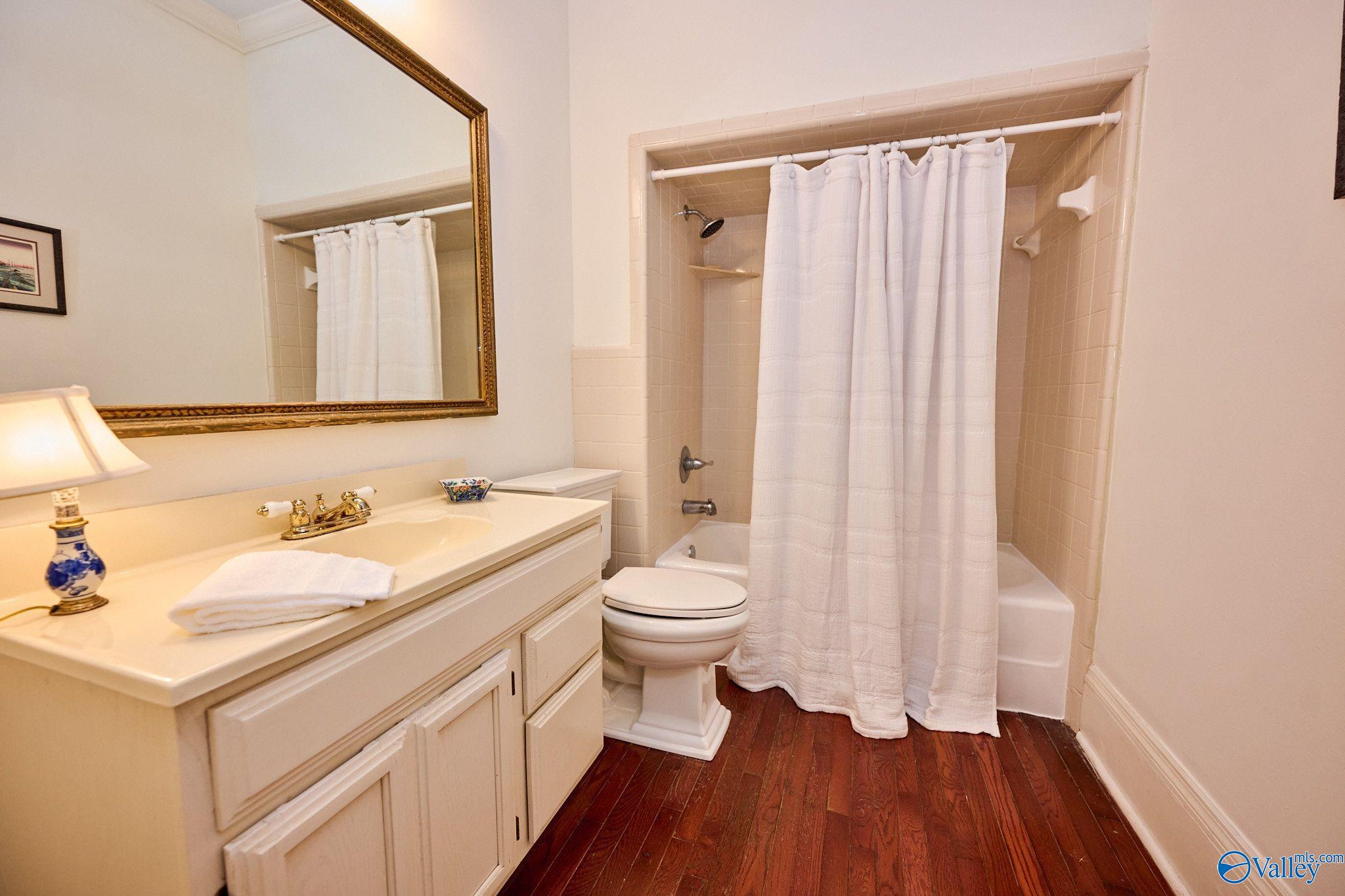 507 Holmes Avenue NE