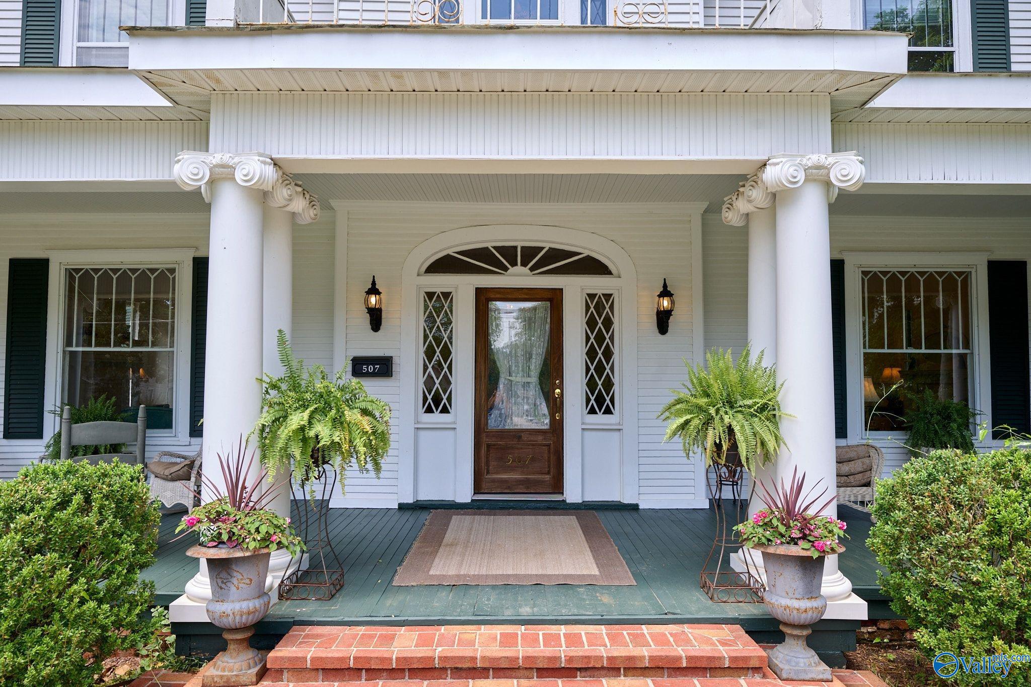 507 Holmes Avenue NE