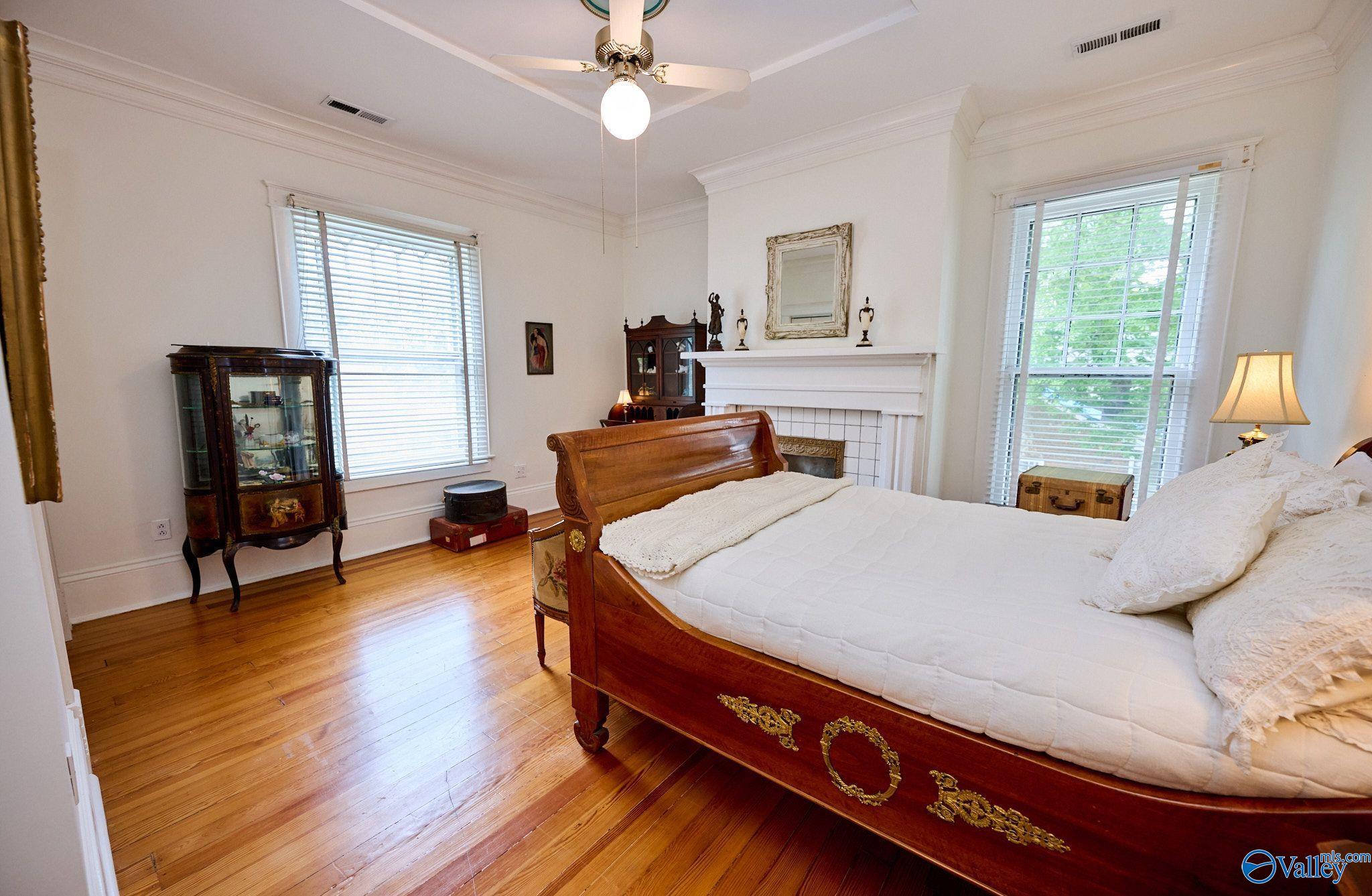 507 Holmes Avenue NE