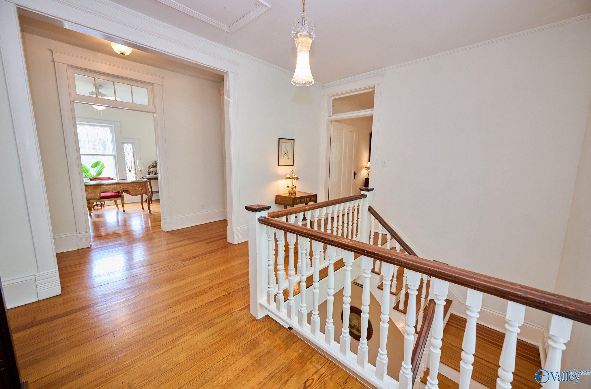 507 Holmes Avenue NE