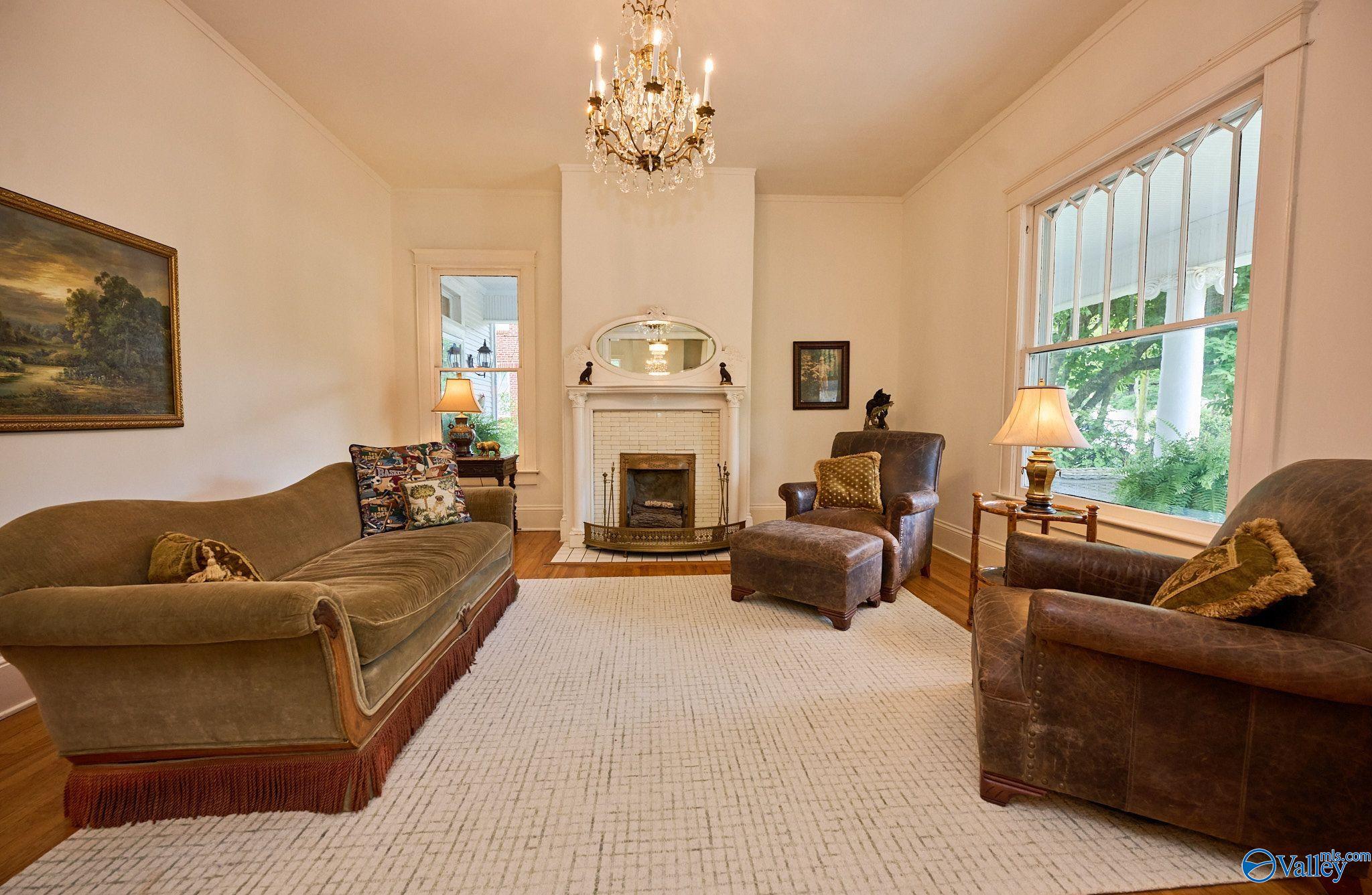 507 Holmes Avenue NE