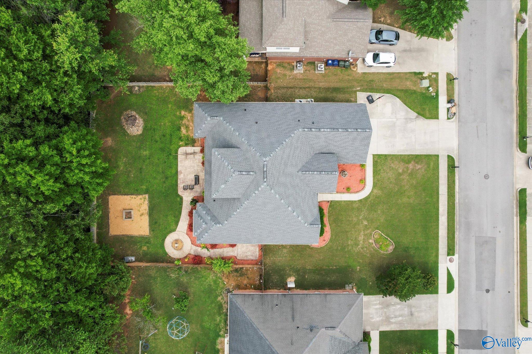 208 Honor Way