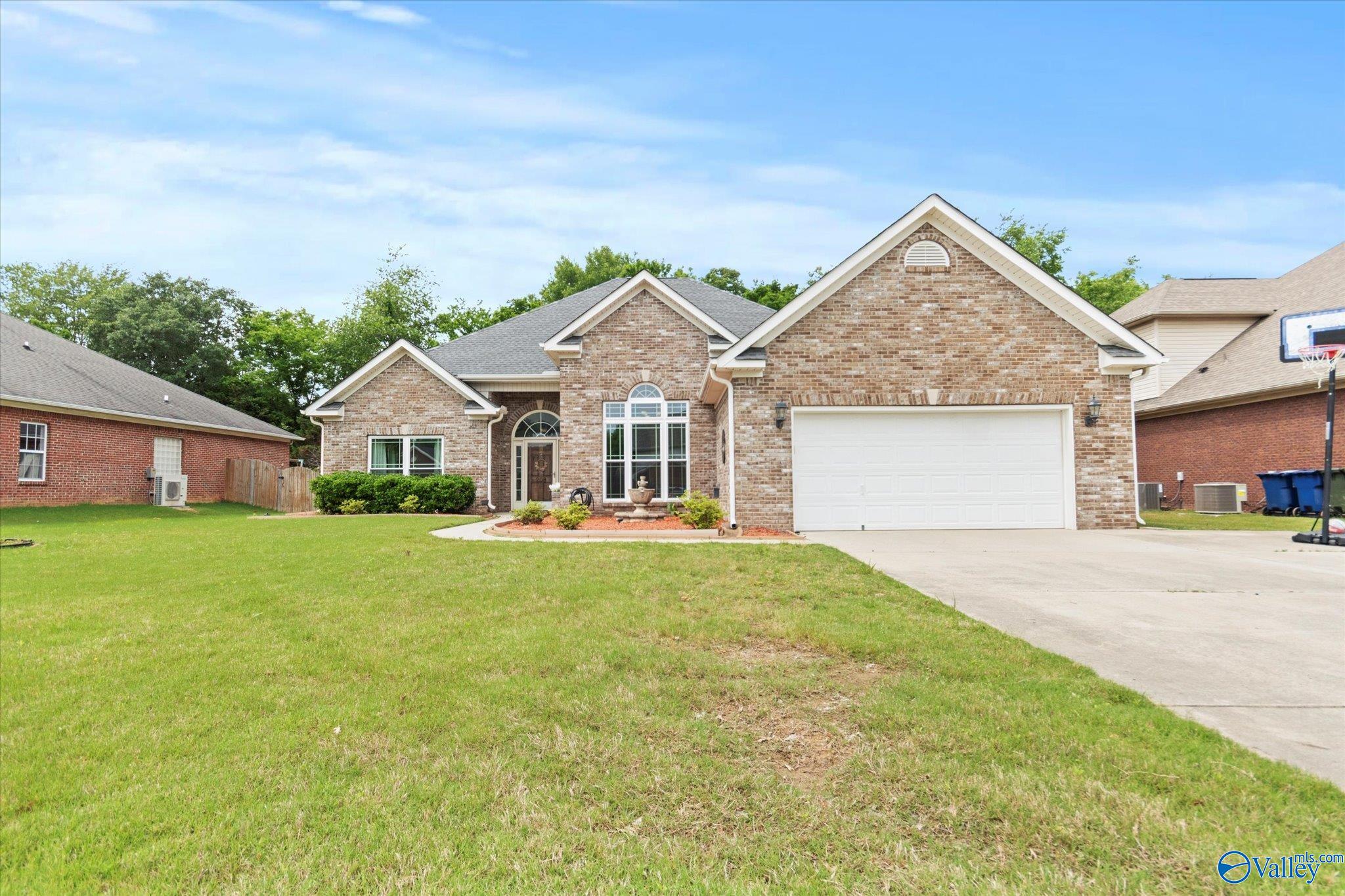 208 Honor Way