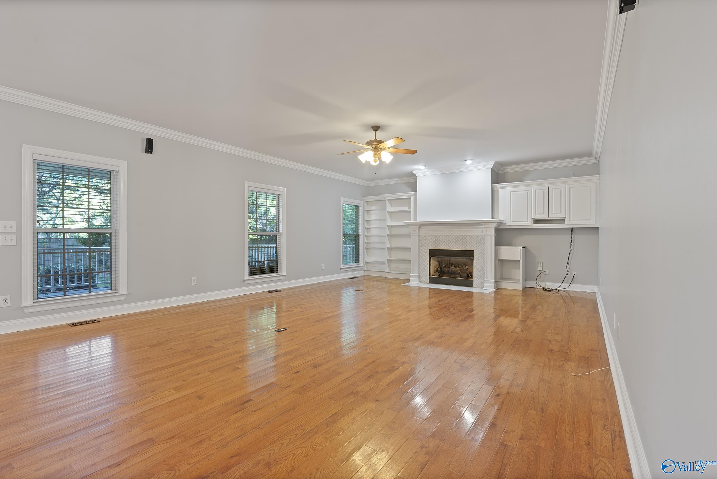 212 Tweed Drive