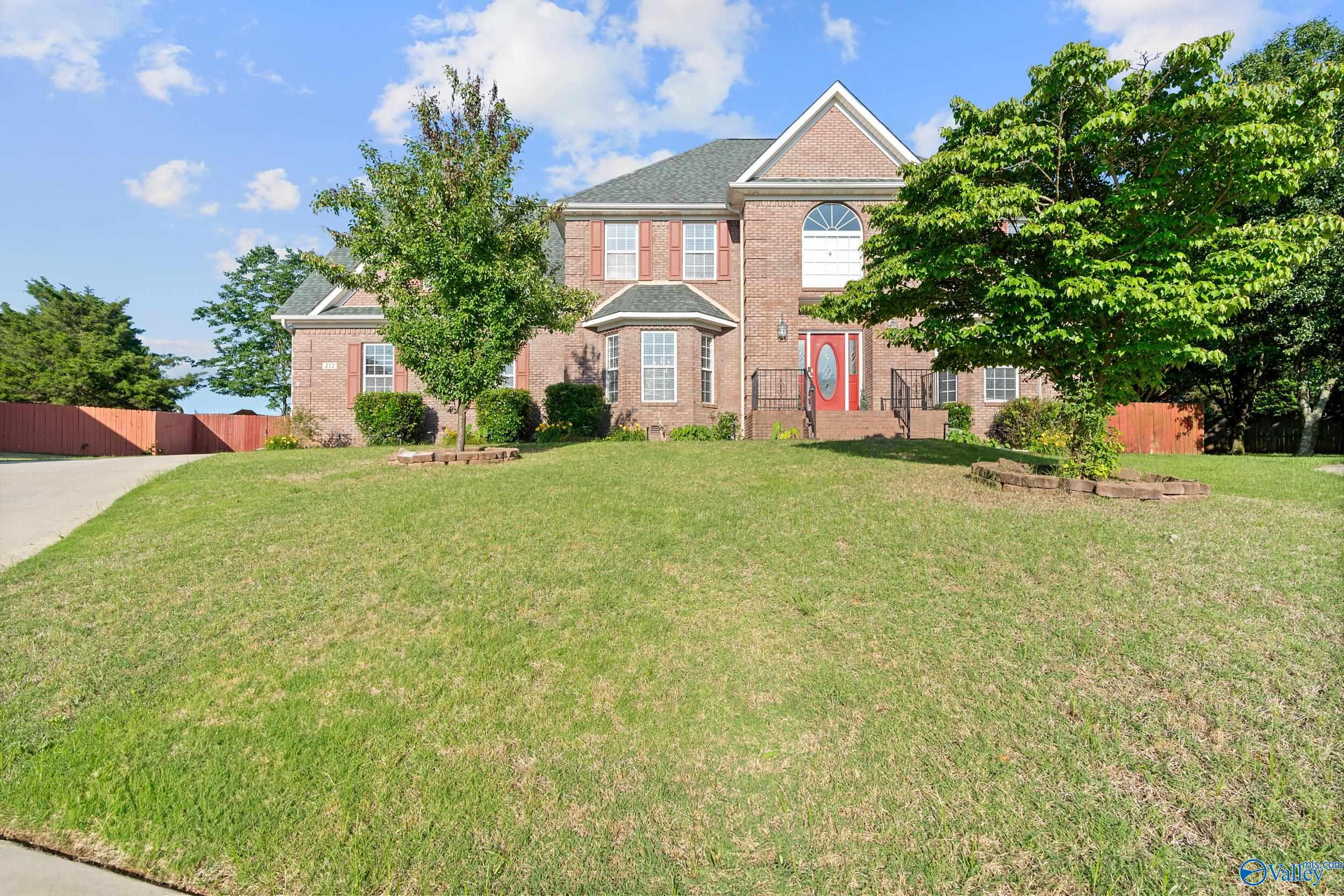 212 Tweed Drive