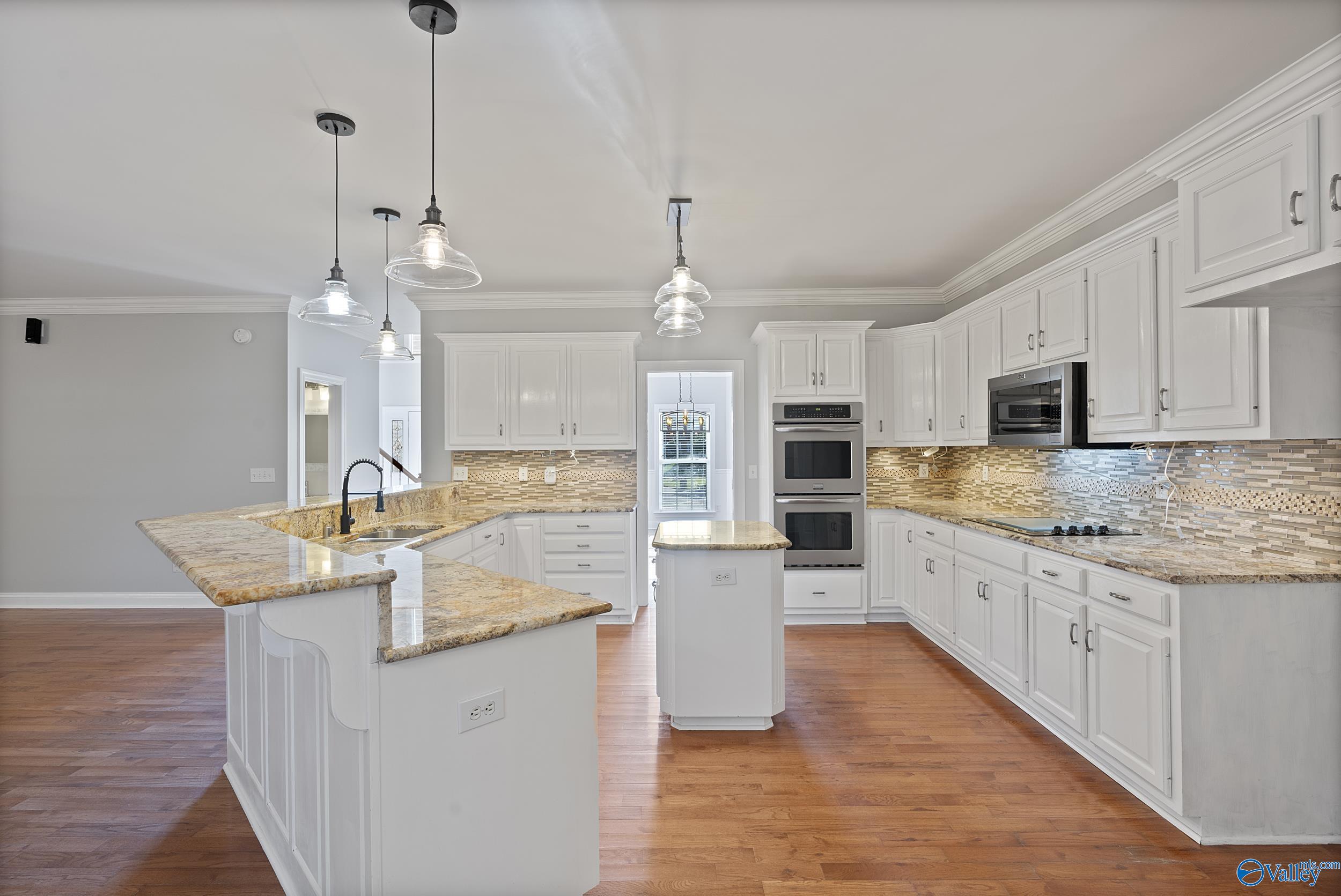 212 Tweed Drive