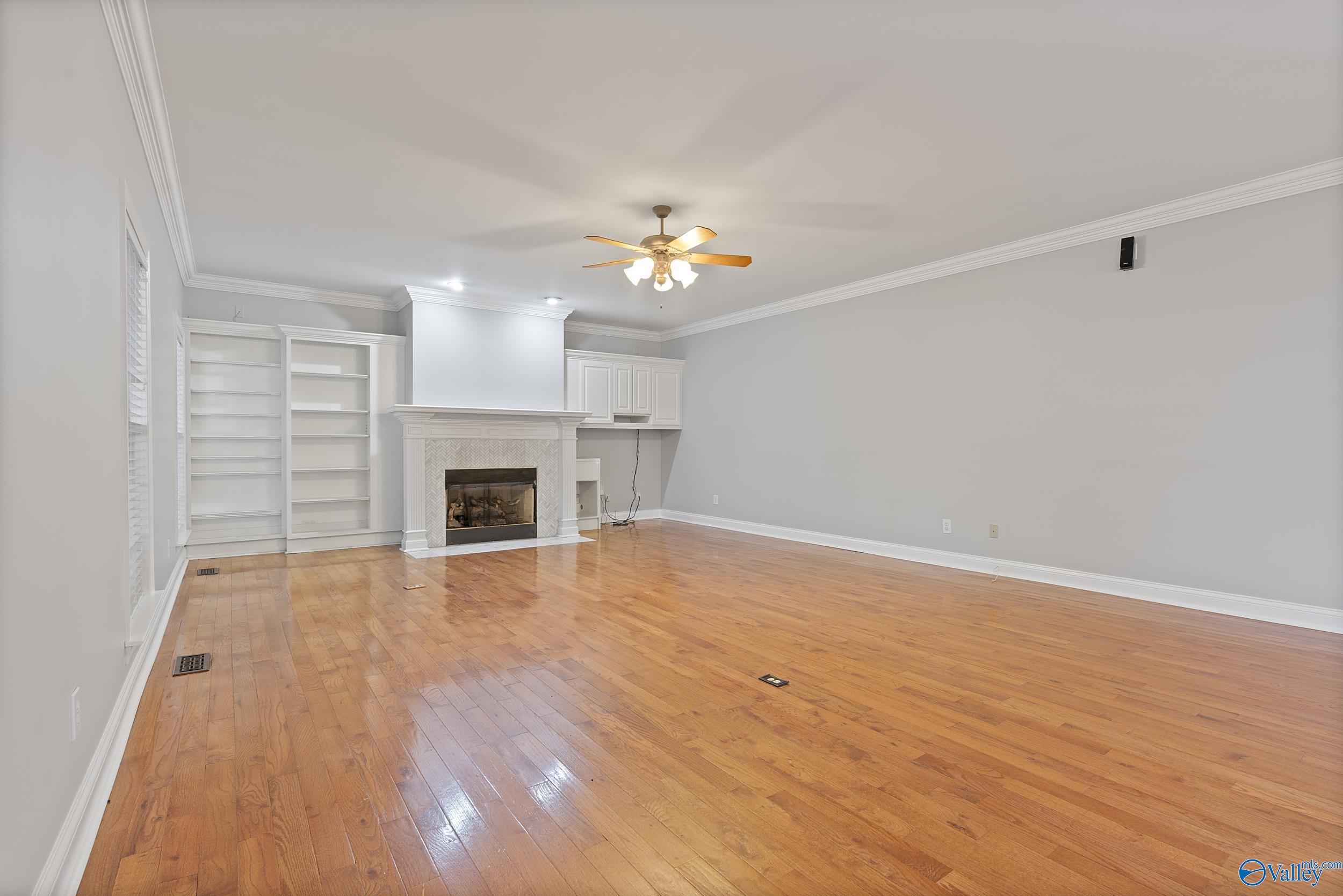 212 Tweed Drive