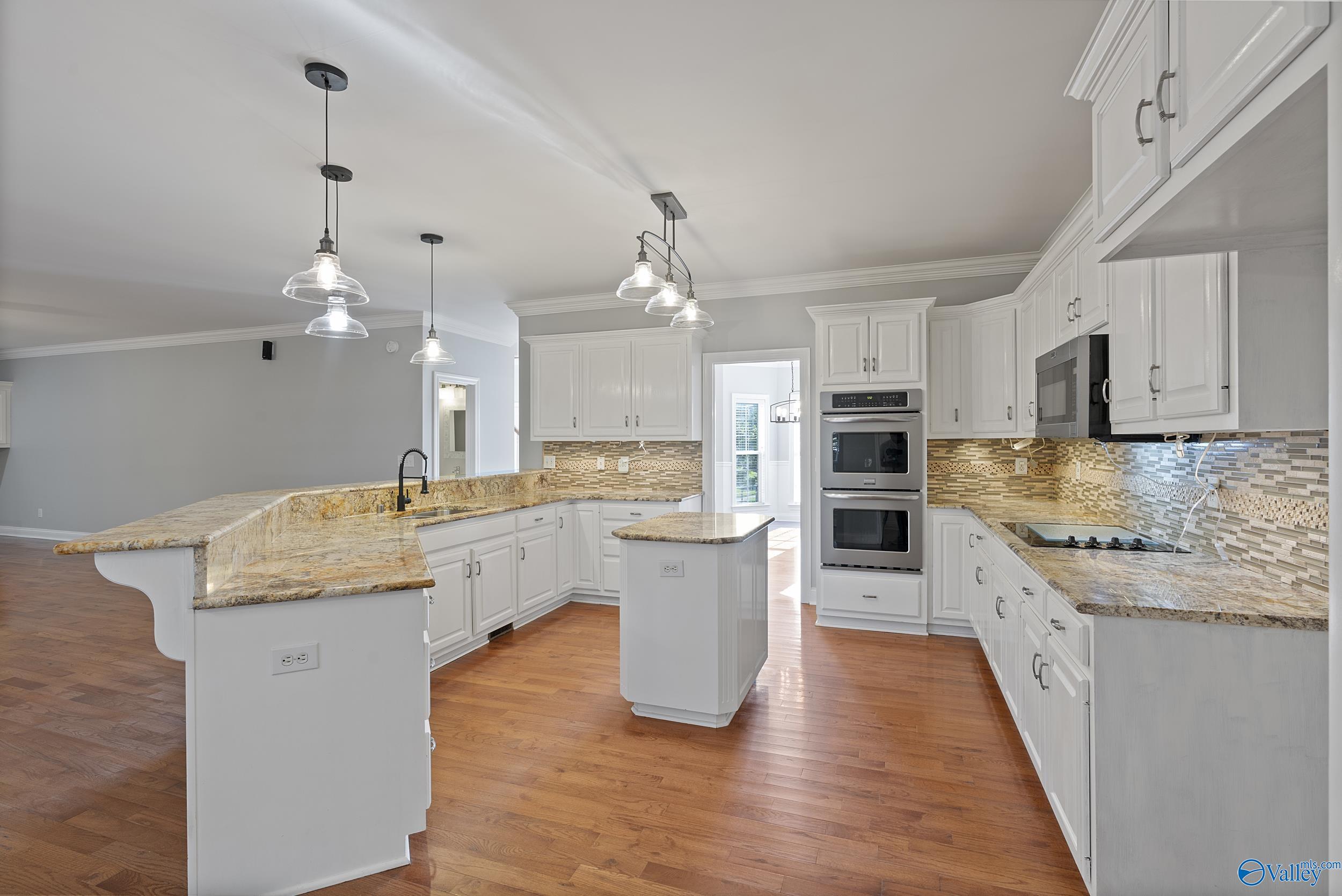 212 Tweed Drive