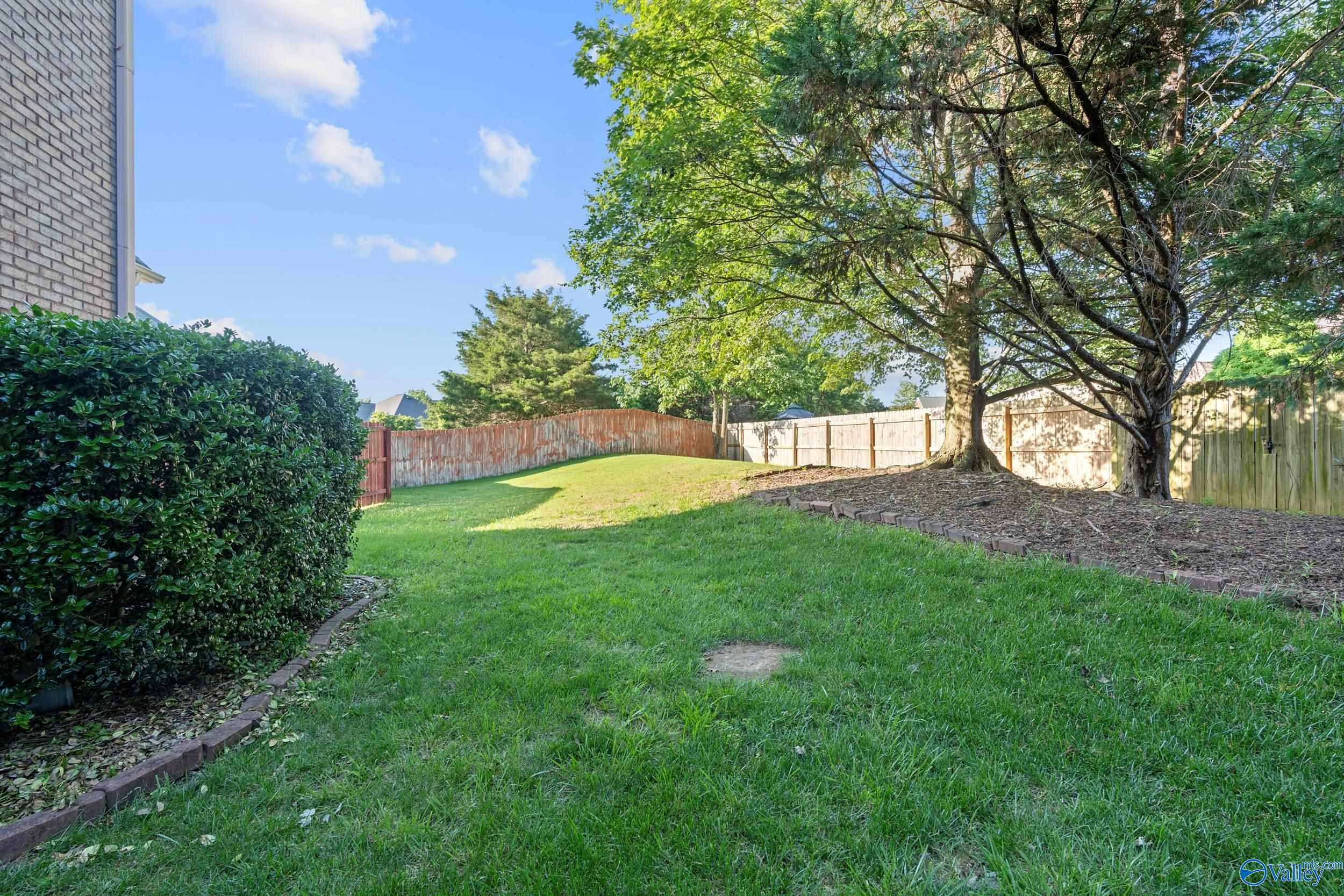 212 Tweed Drive