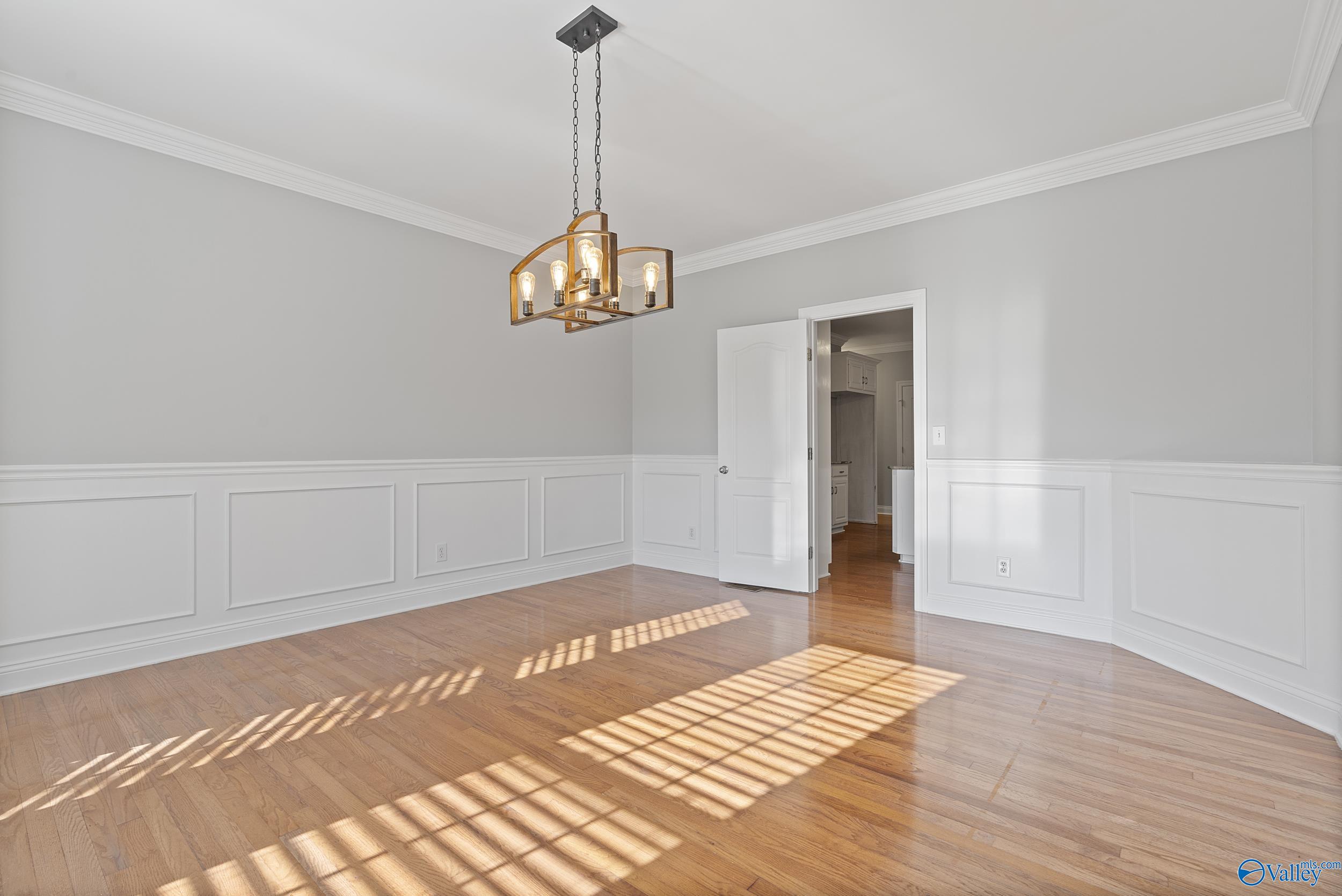 212 Tweed Drive