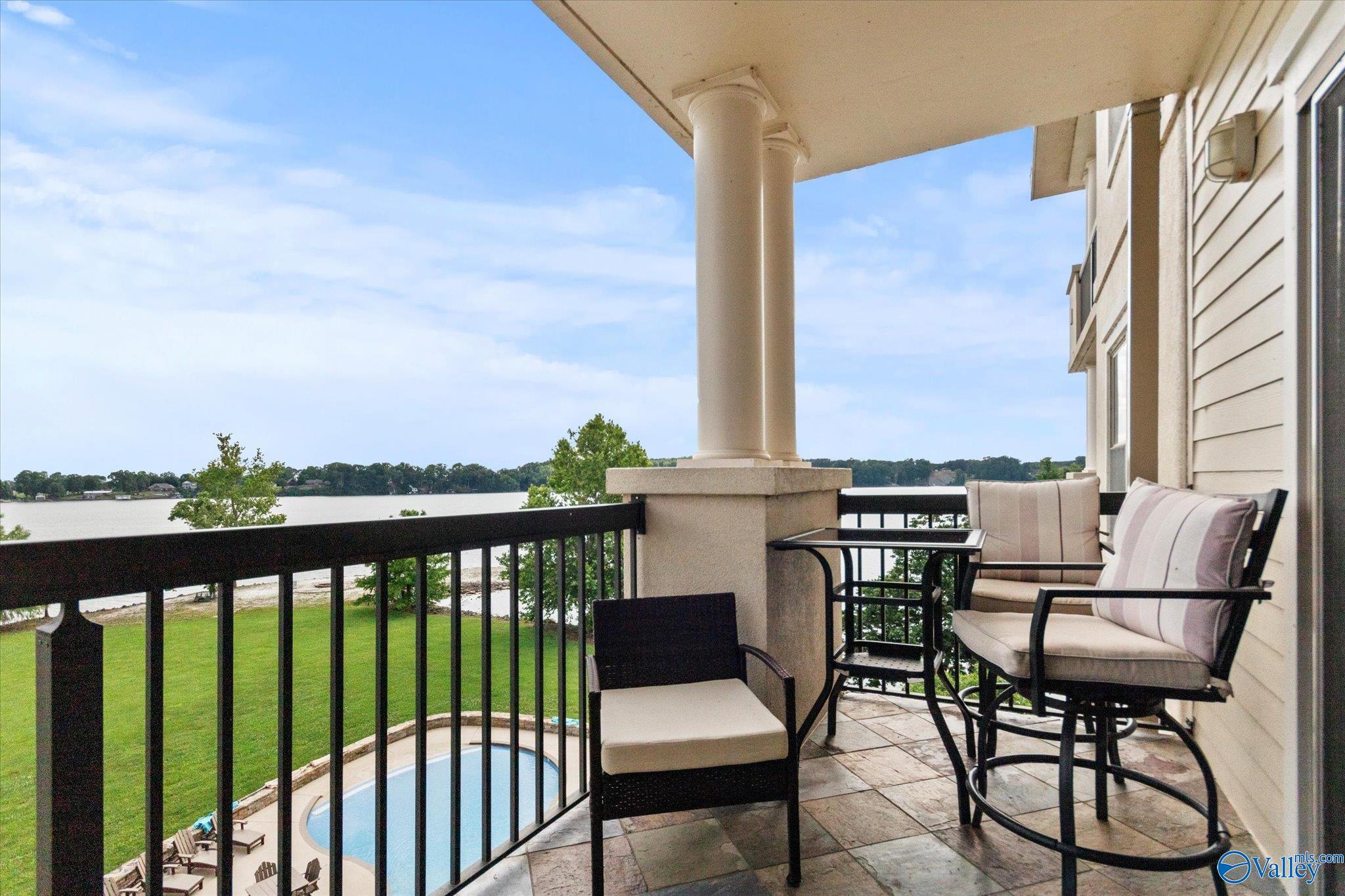 12100 Two Rivers Drive # 4 Unit: E-4