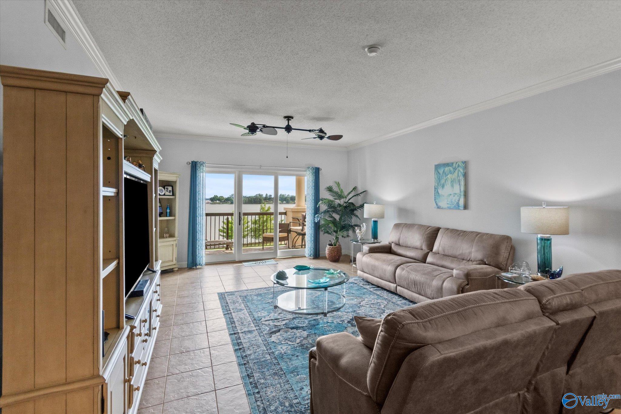 12100 Two Rivers Drive # 4 Unit: E-4