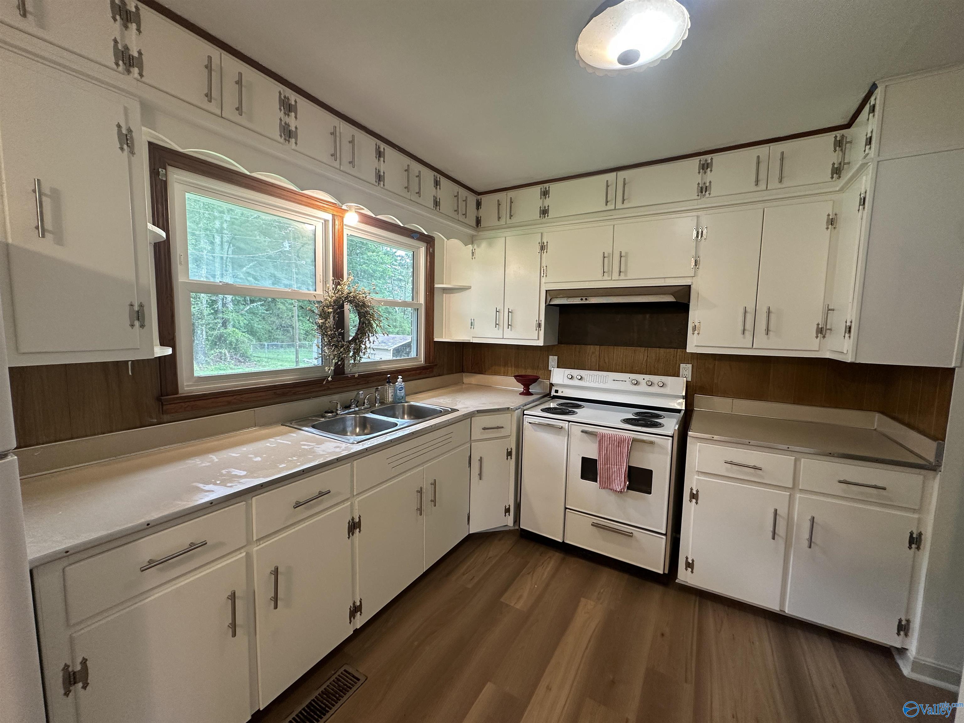 8611 Alabama Highway 69