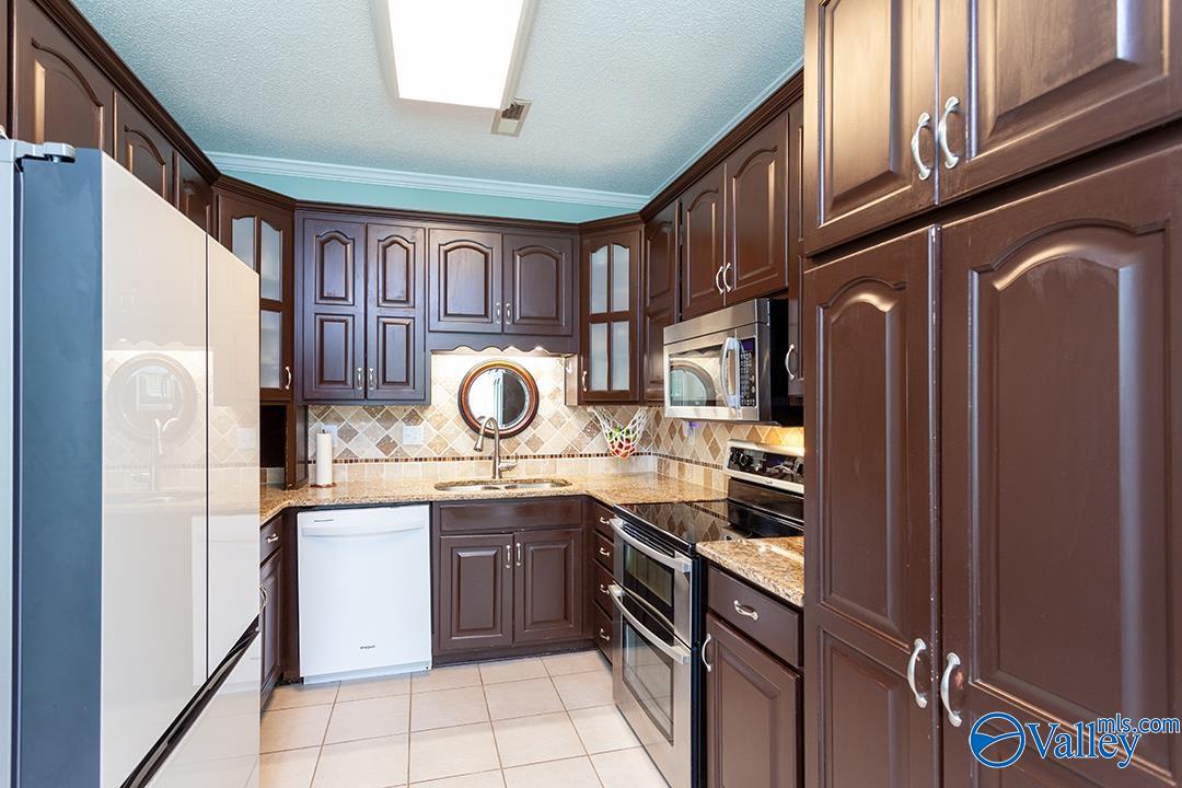 104 Pebblecreek Drive