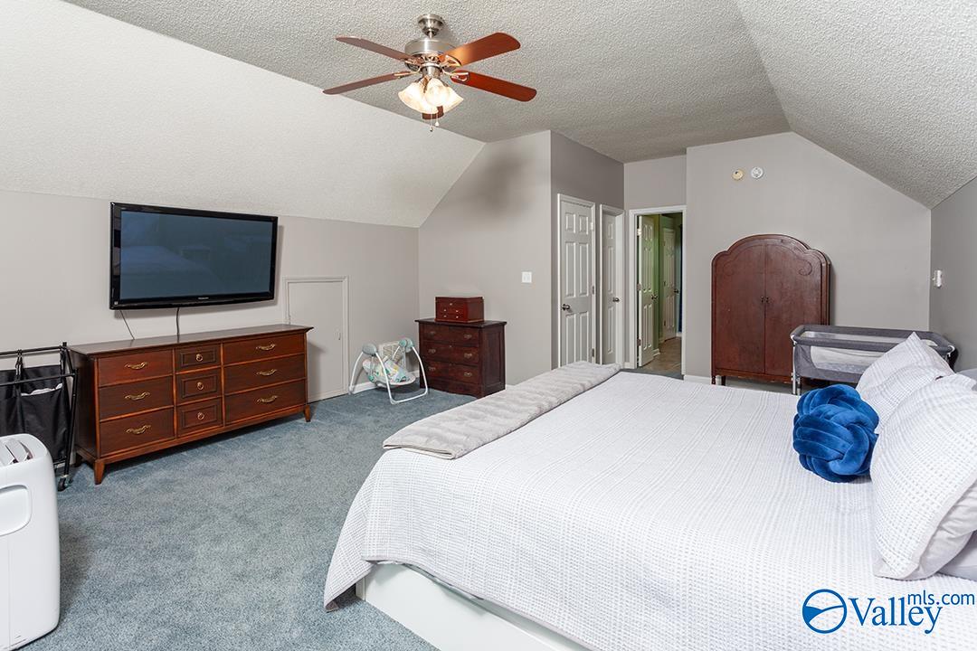 104 Pebblecreek Drive