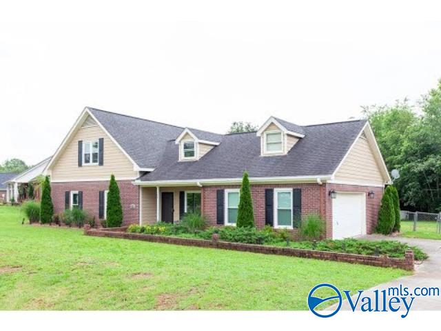 104 Pebblecreek Drive