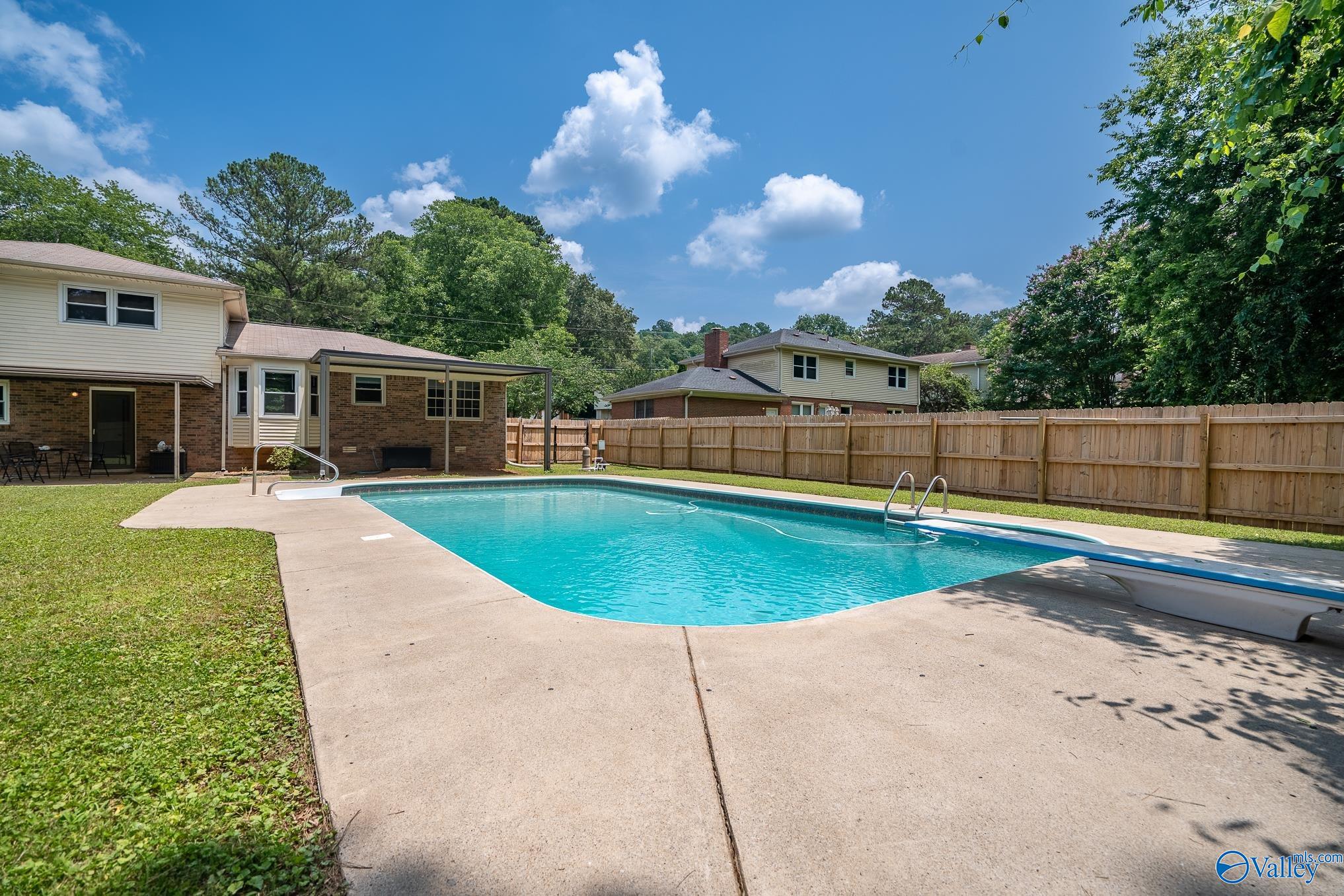 11312 Woodcrest Drive