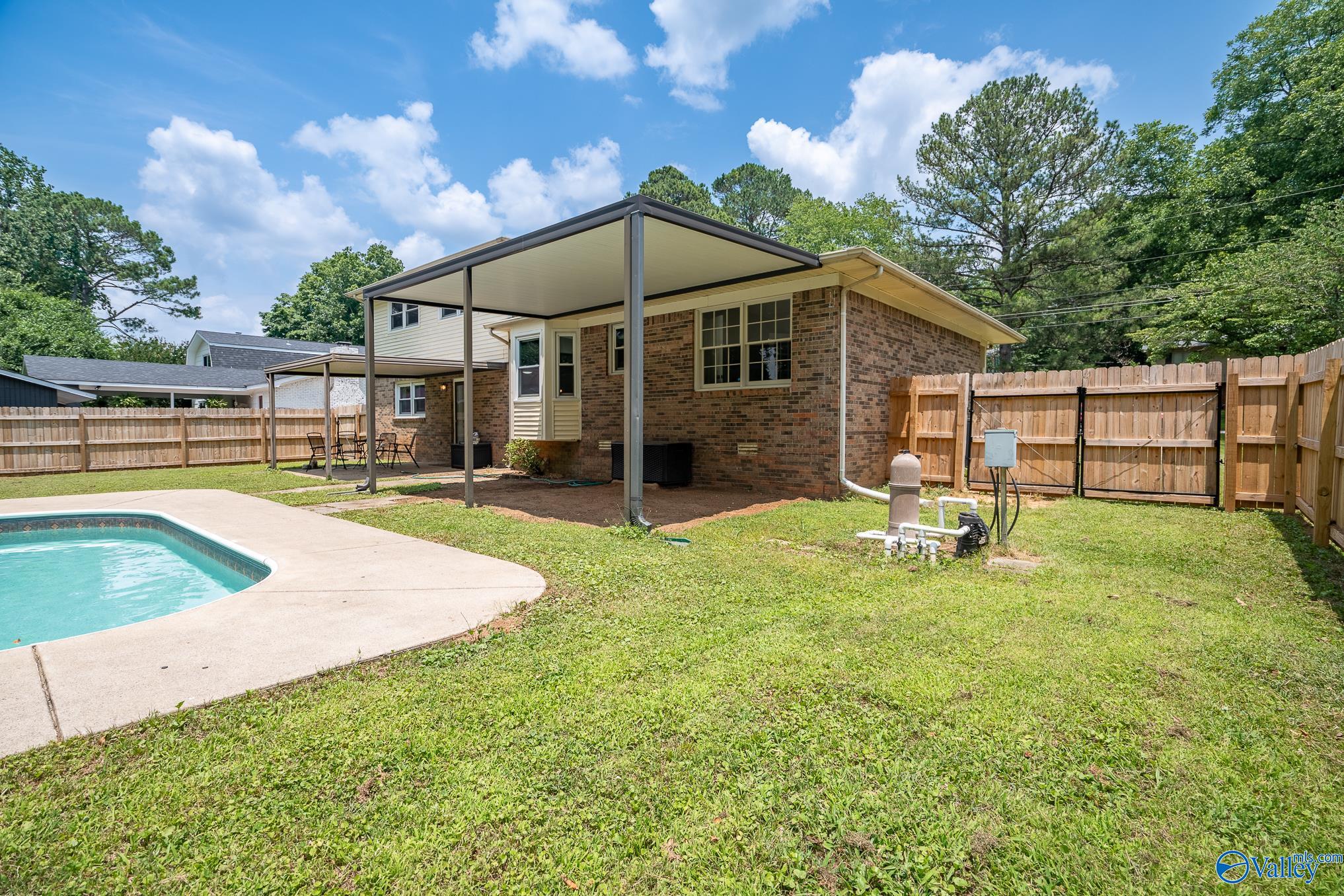 11312 Woodcrest Drive