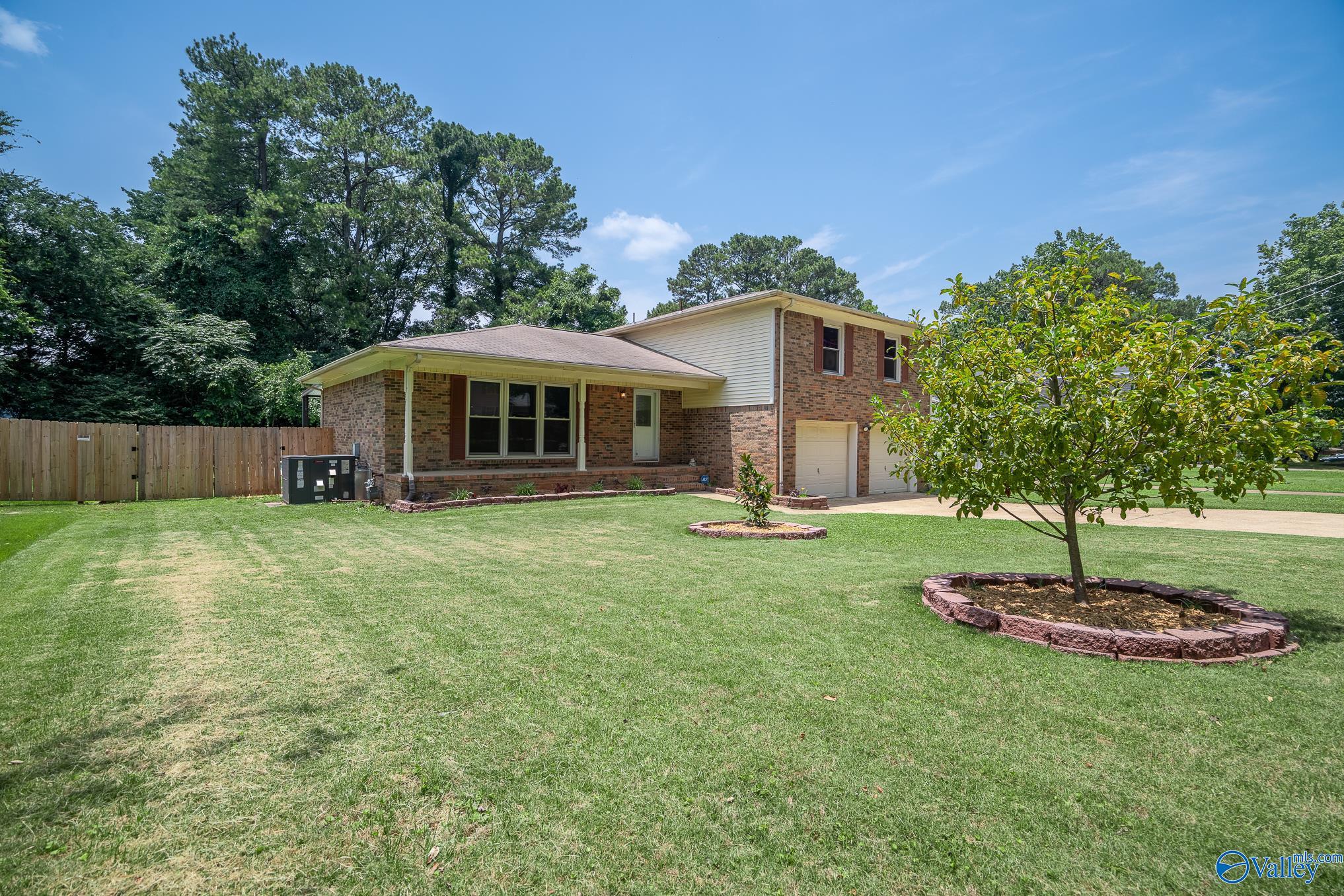 11312 Woodcrest Drive