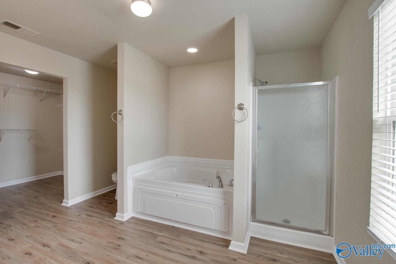 3213 Castlecreek Drive