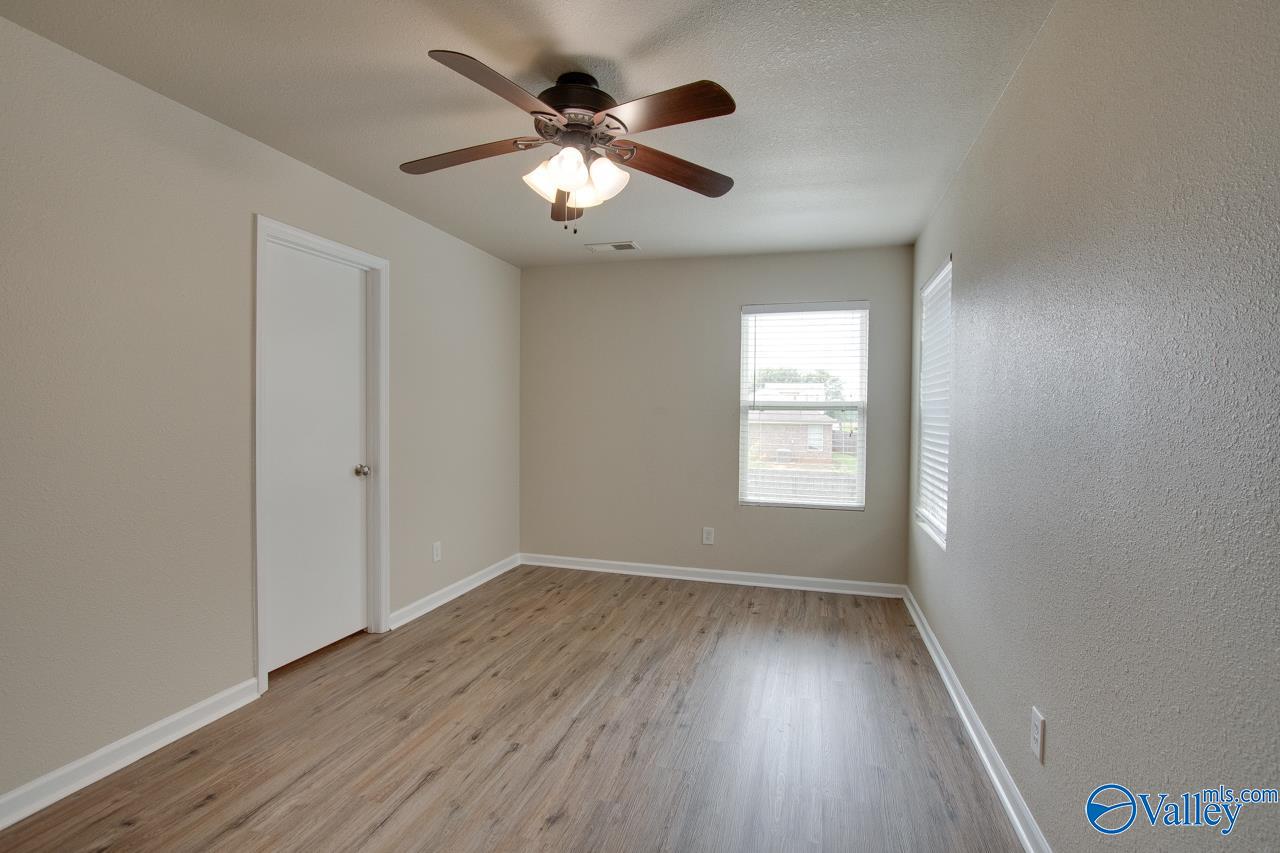 3213 Castlecreek Drive