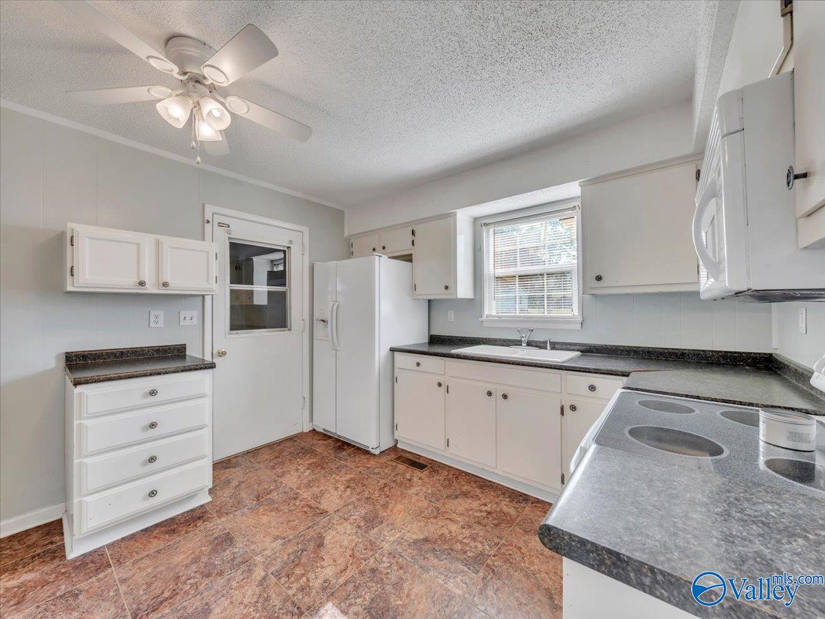 29330 Lakeview Drive