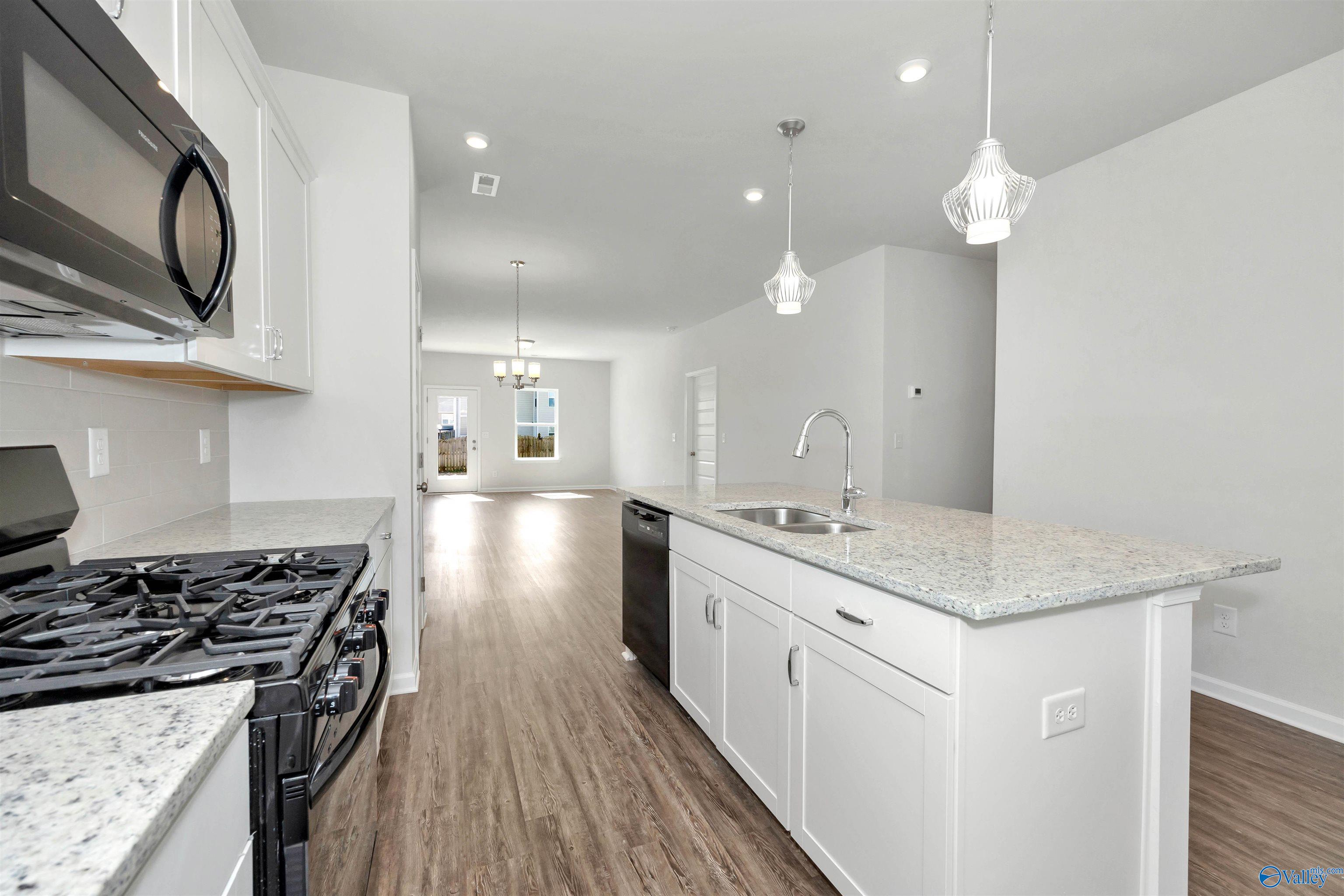 178 Story Ray Drive