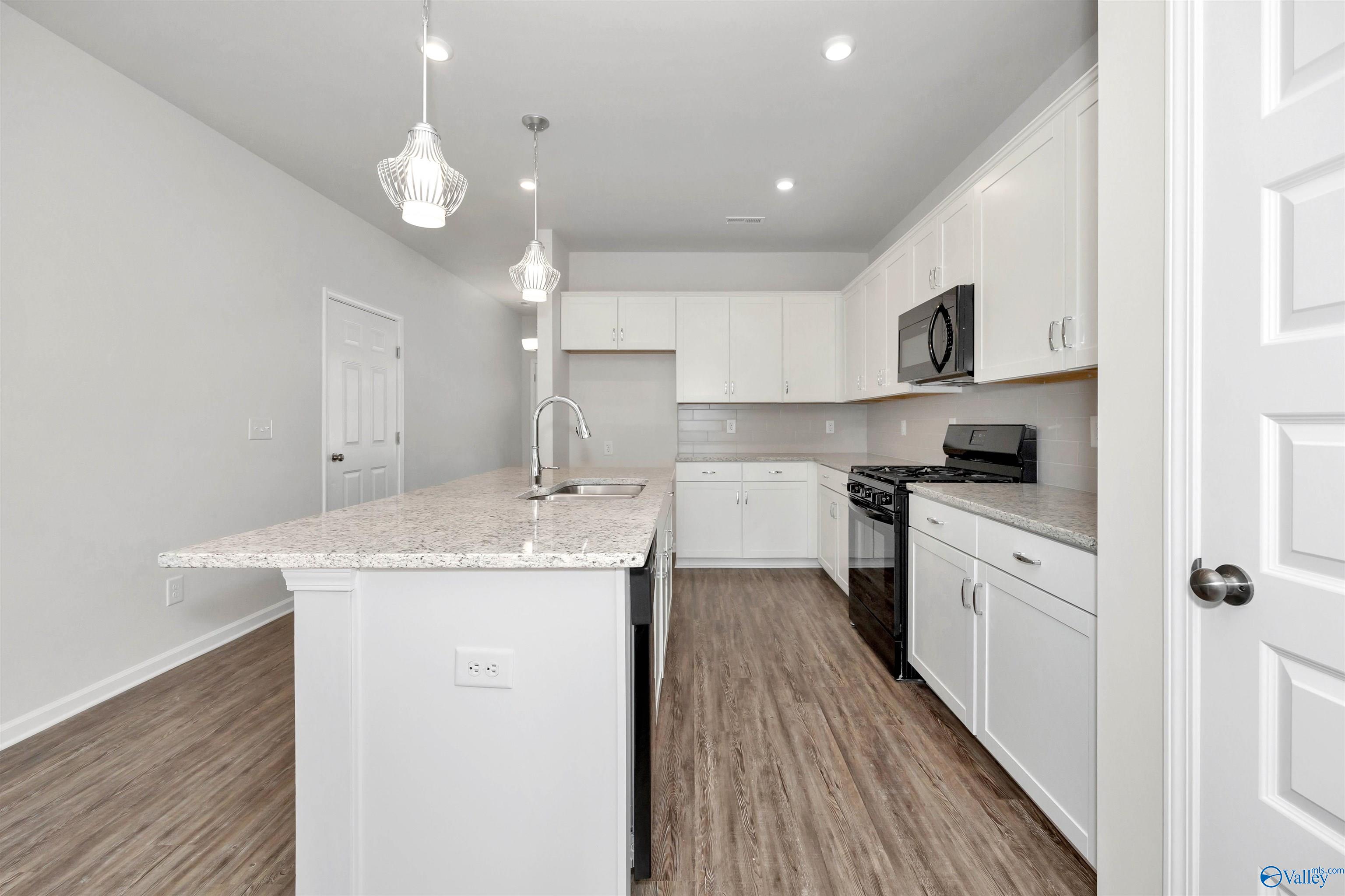 178 Story Ray Drive