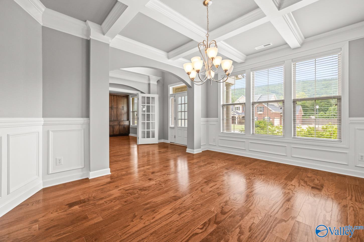 7002 Jane Elizabeth Drive SE