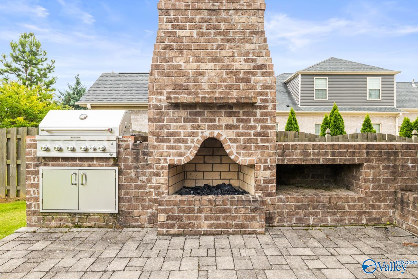 7002 Jane Elizabeth Drive SE