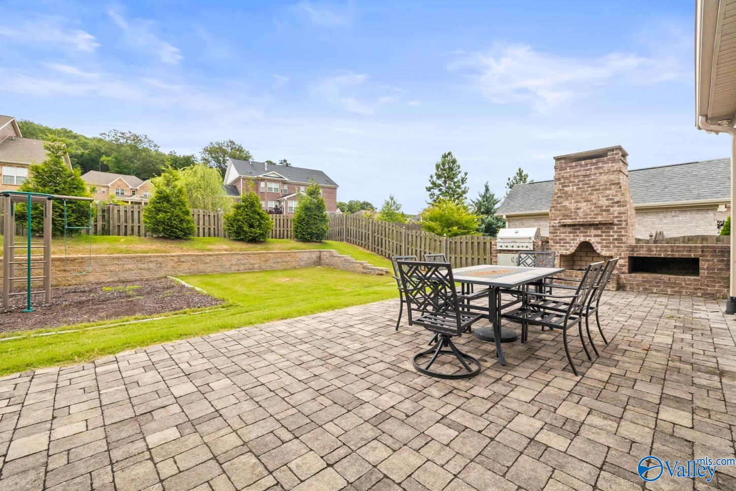 7002 Jane Elizabeth Drive SE