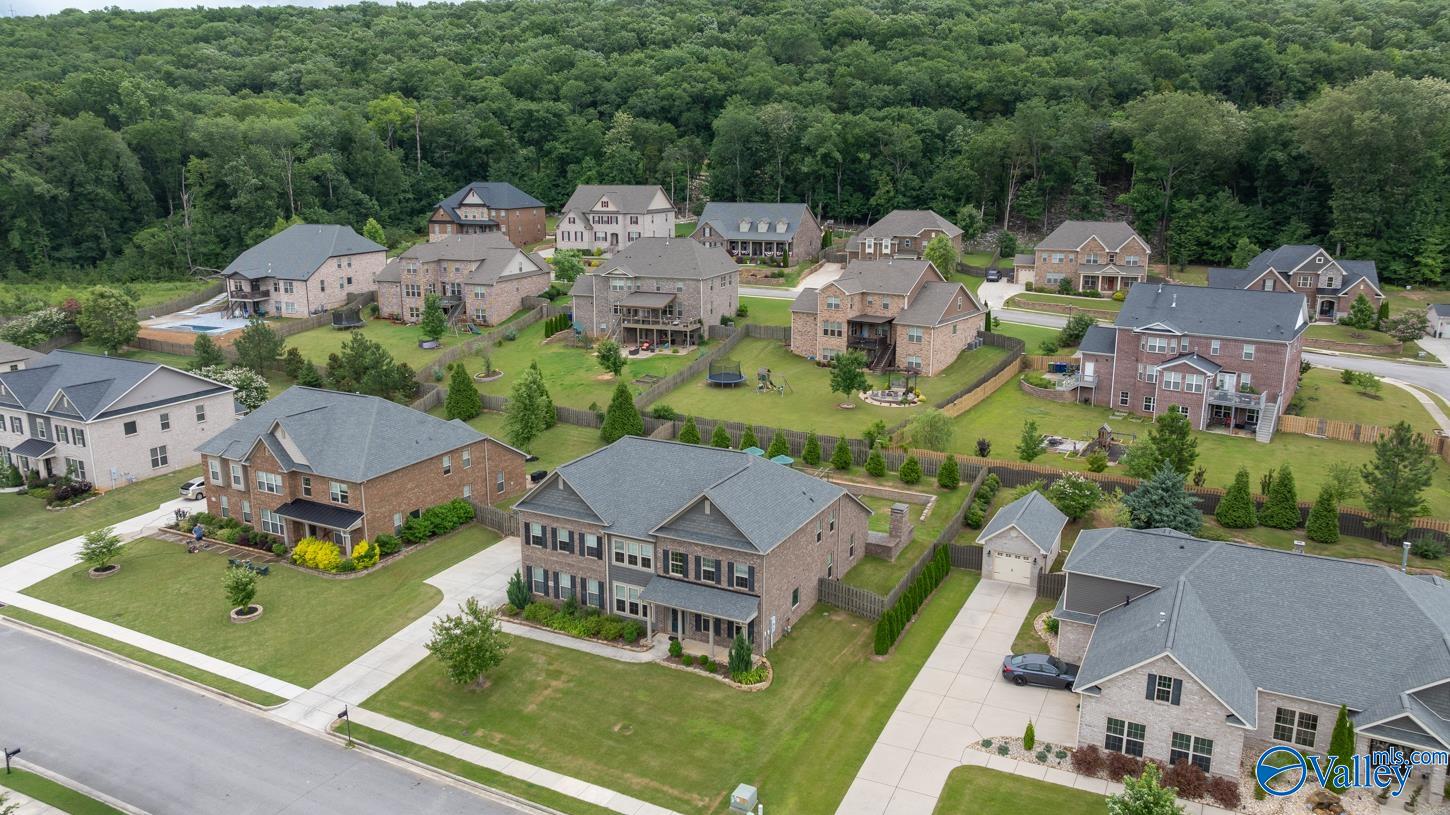 7002 Jane Elizabeth Drive SE