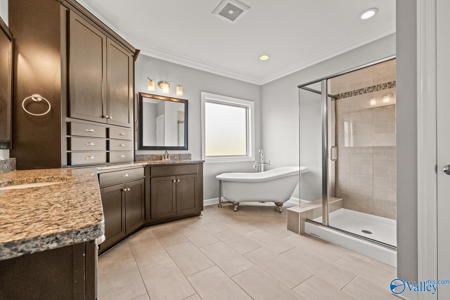 7002 Jane Elizabeth Drive SE