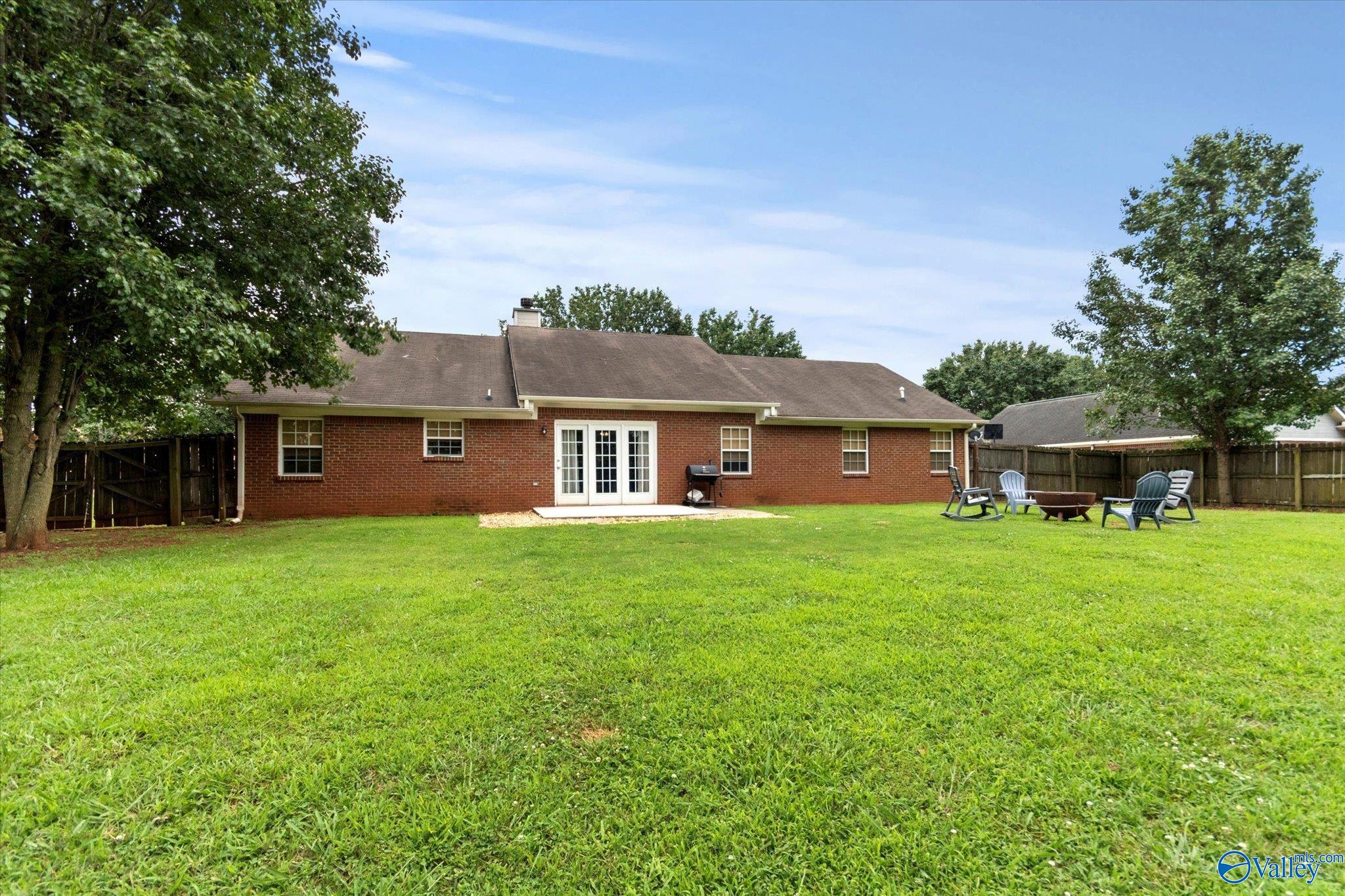 106 Tree Bark Trail