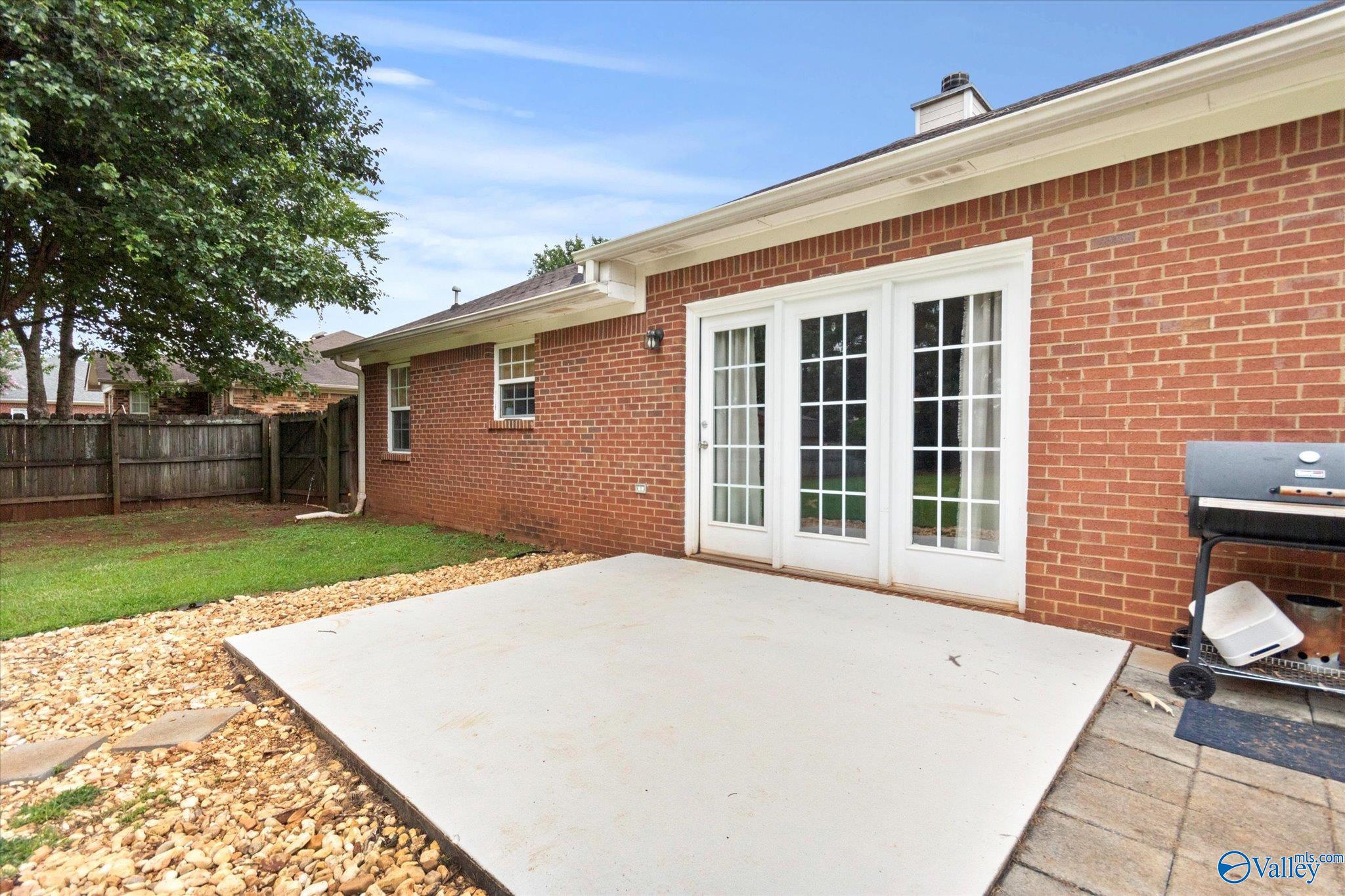 106 Tree Bark Trail