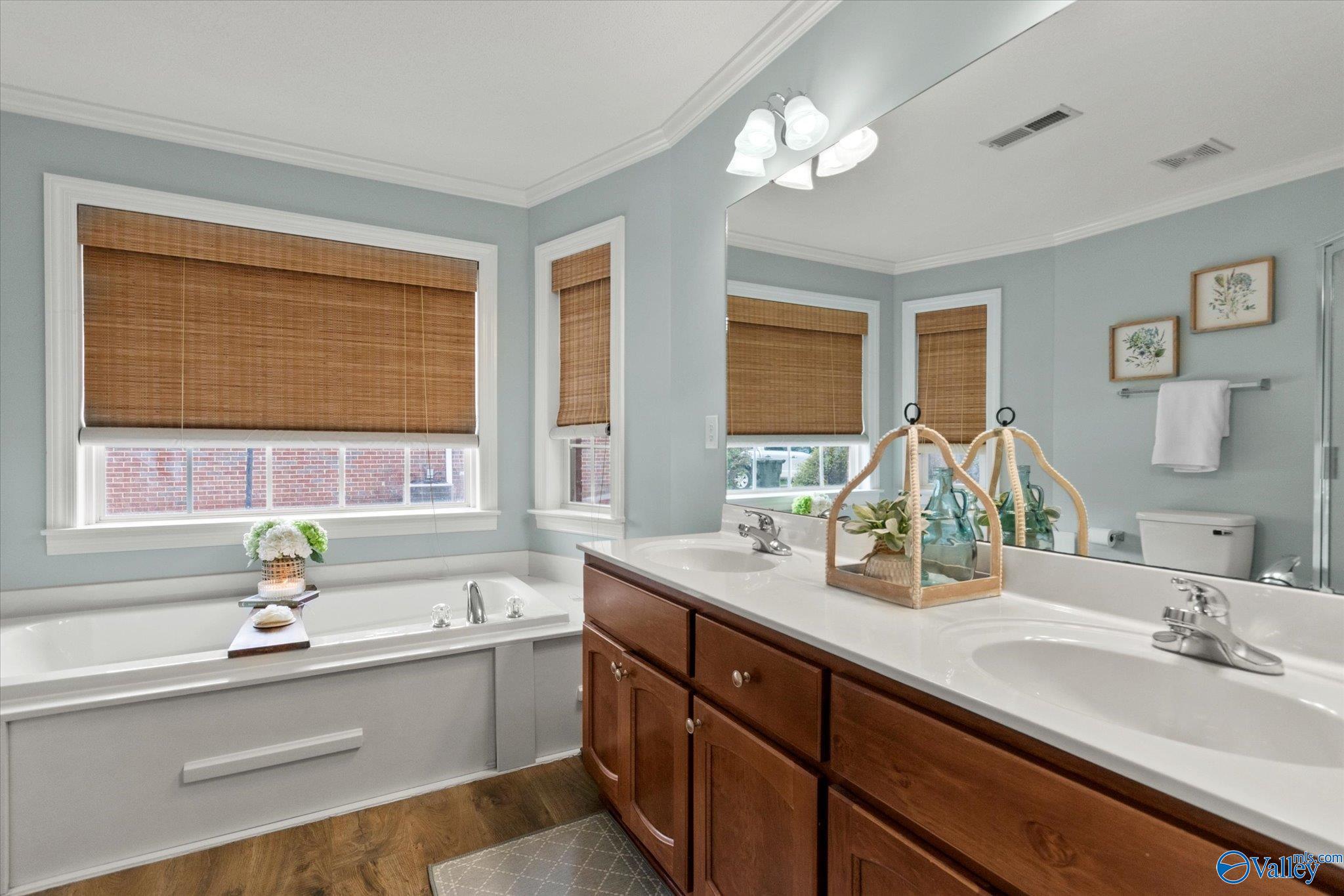 106 Tree Bark Trail