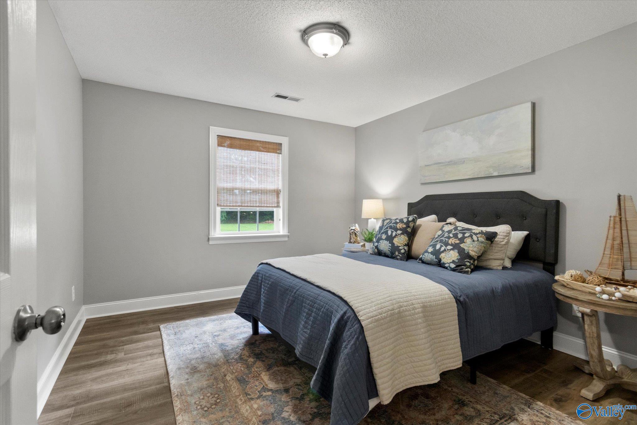 106 Tree Bark Trail