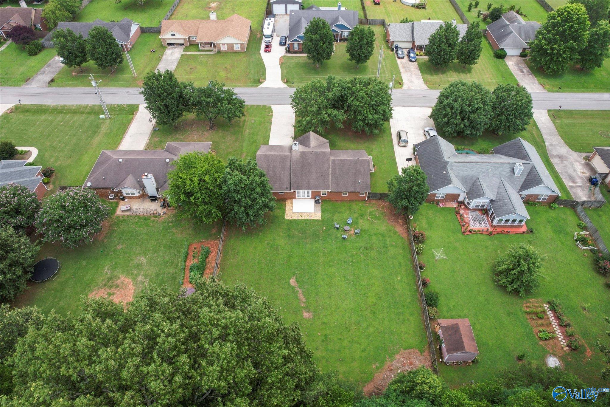 106 Tree Bark Trail