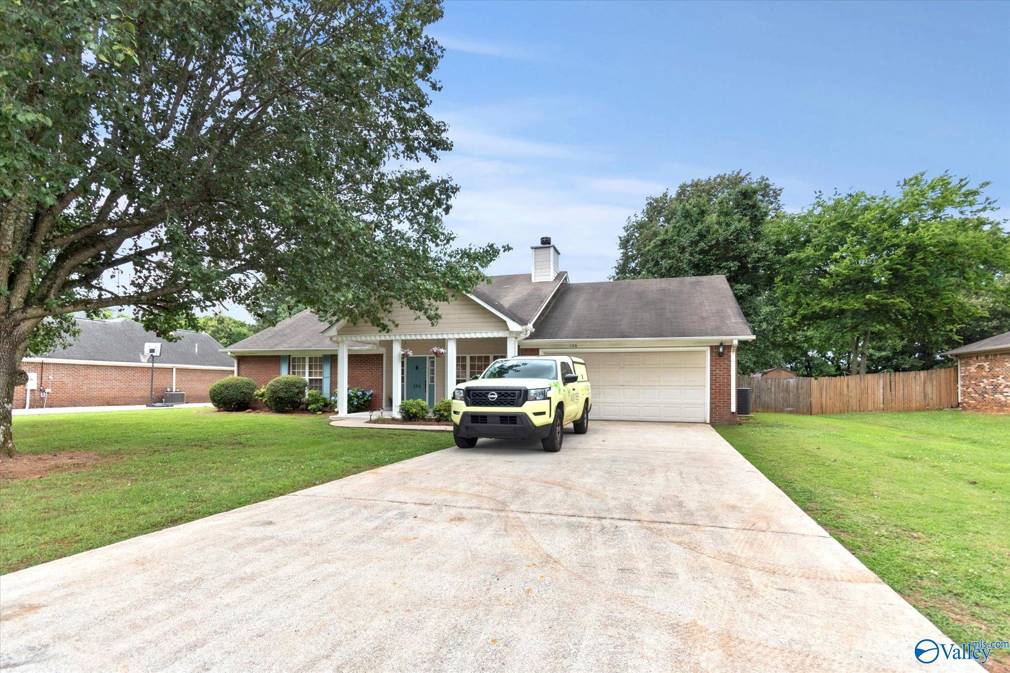 106 Tree Bark Trail