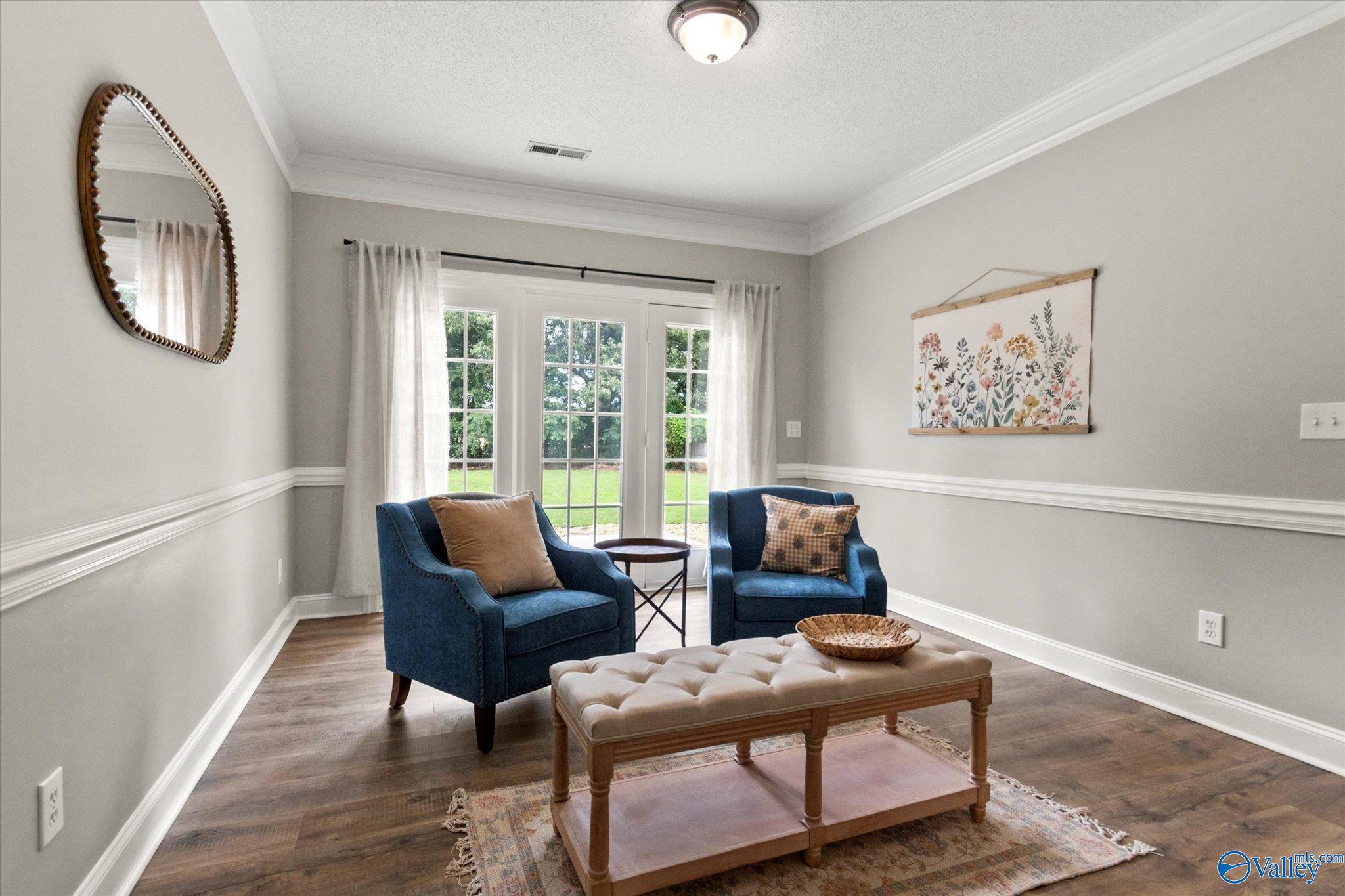 106 Tree Bark Trail