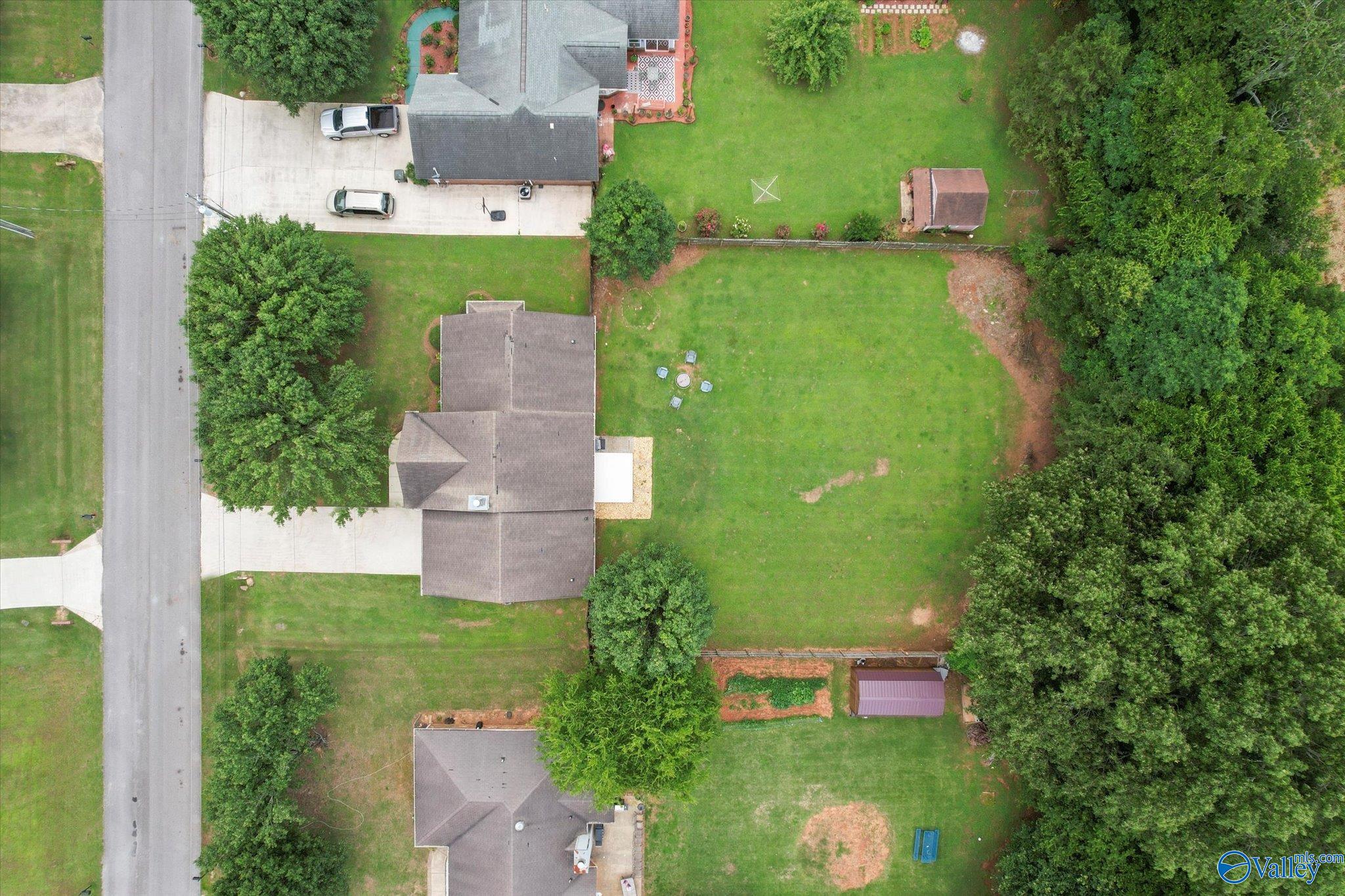 106 Tree Bark Trail