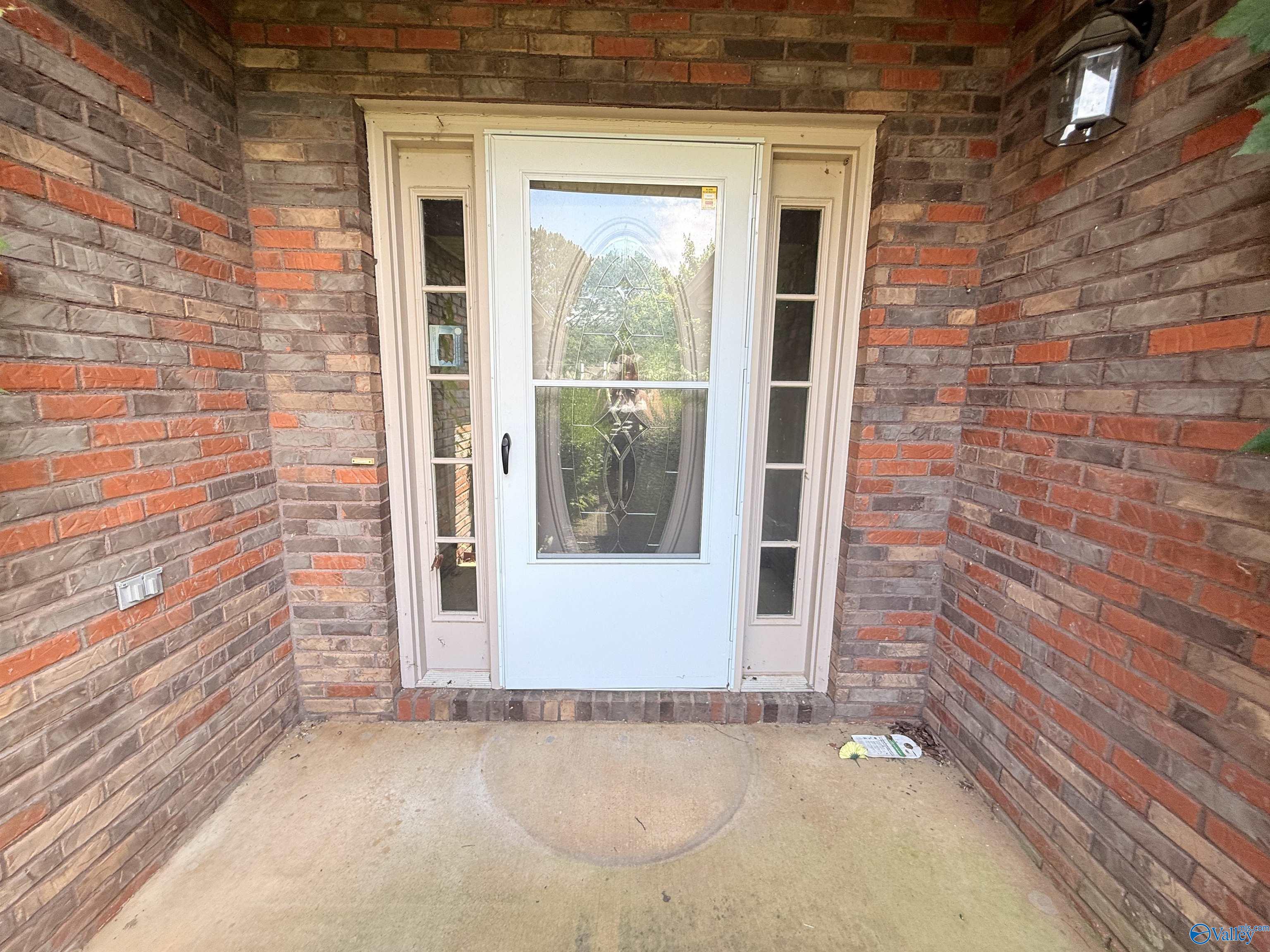 105 Cedar Hollow Court