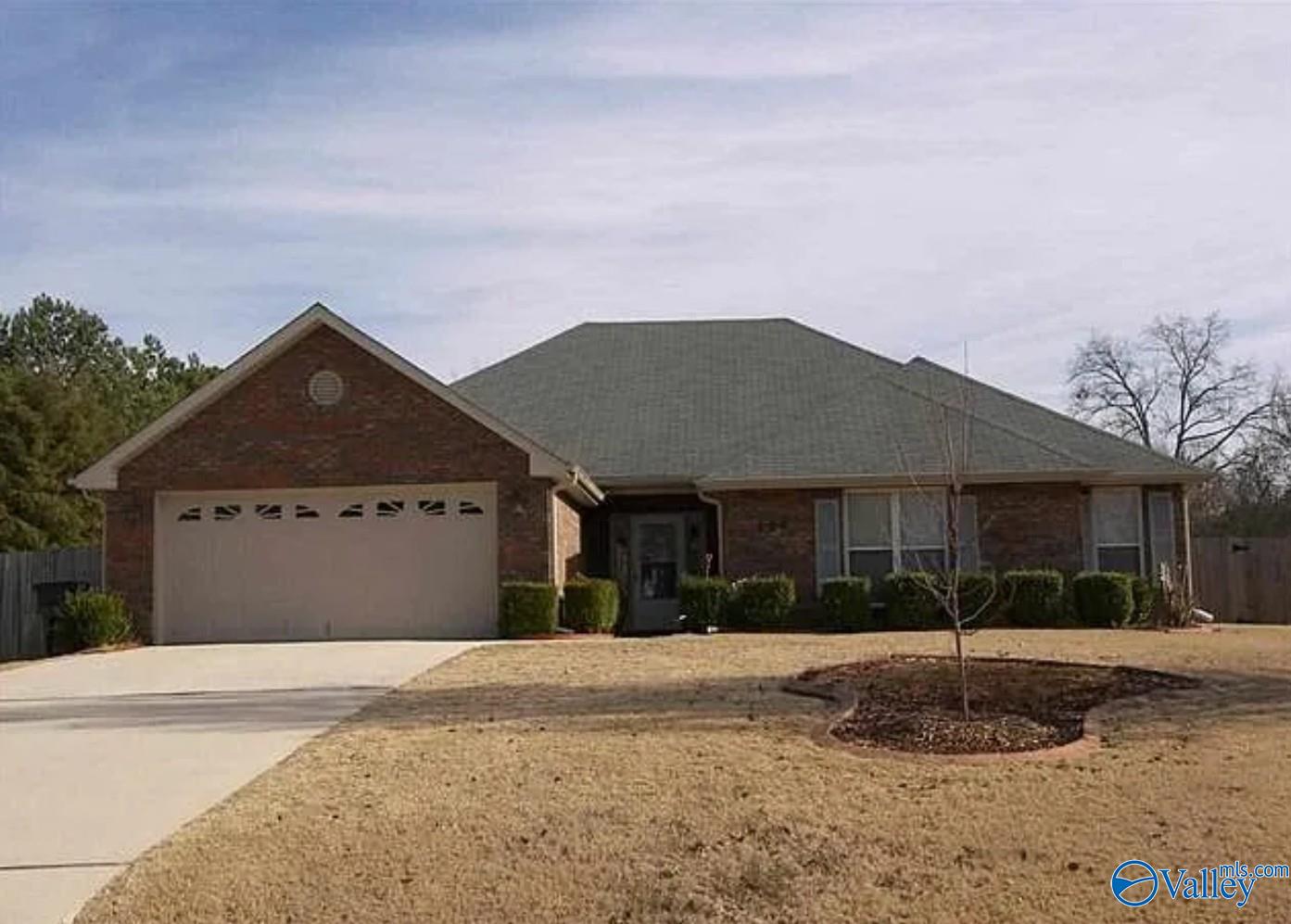 105 Cedar Hollow Court