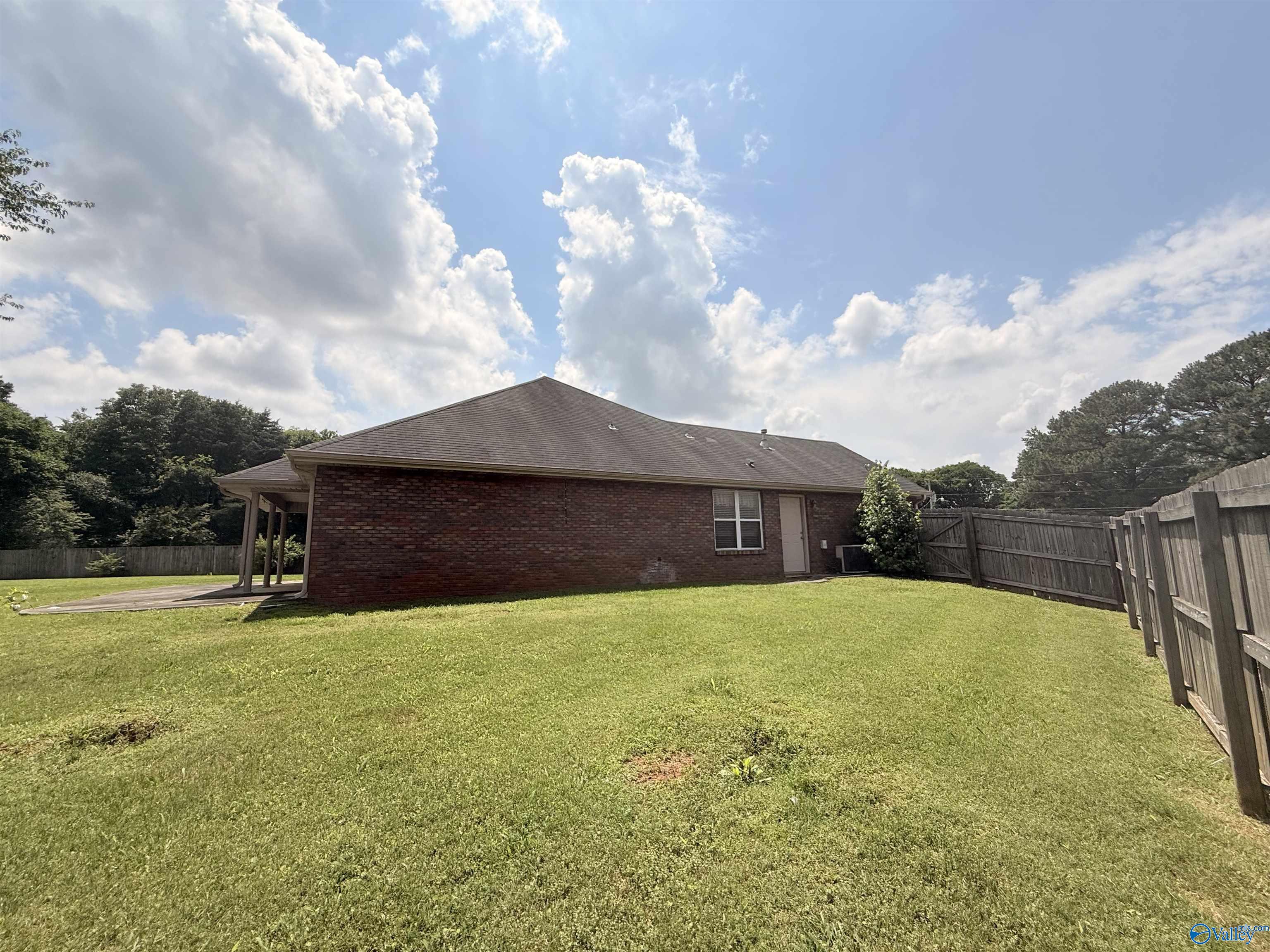 105 Cedar Hollow Court