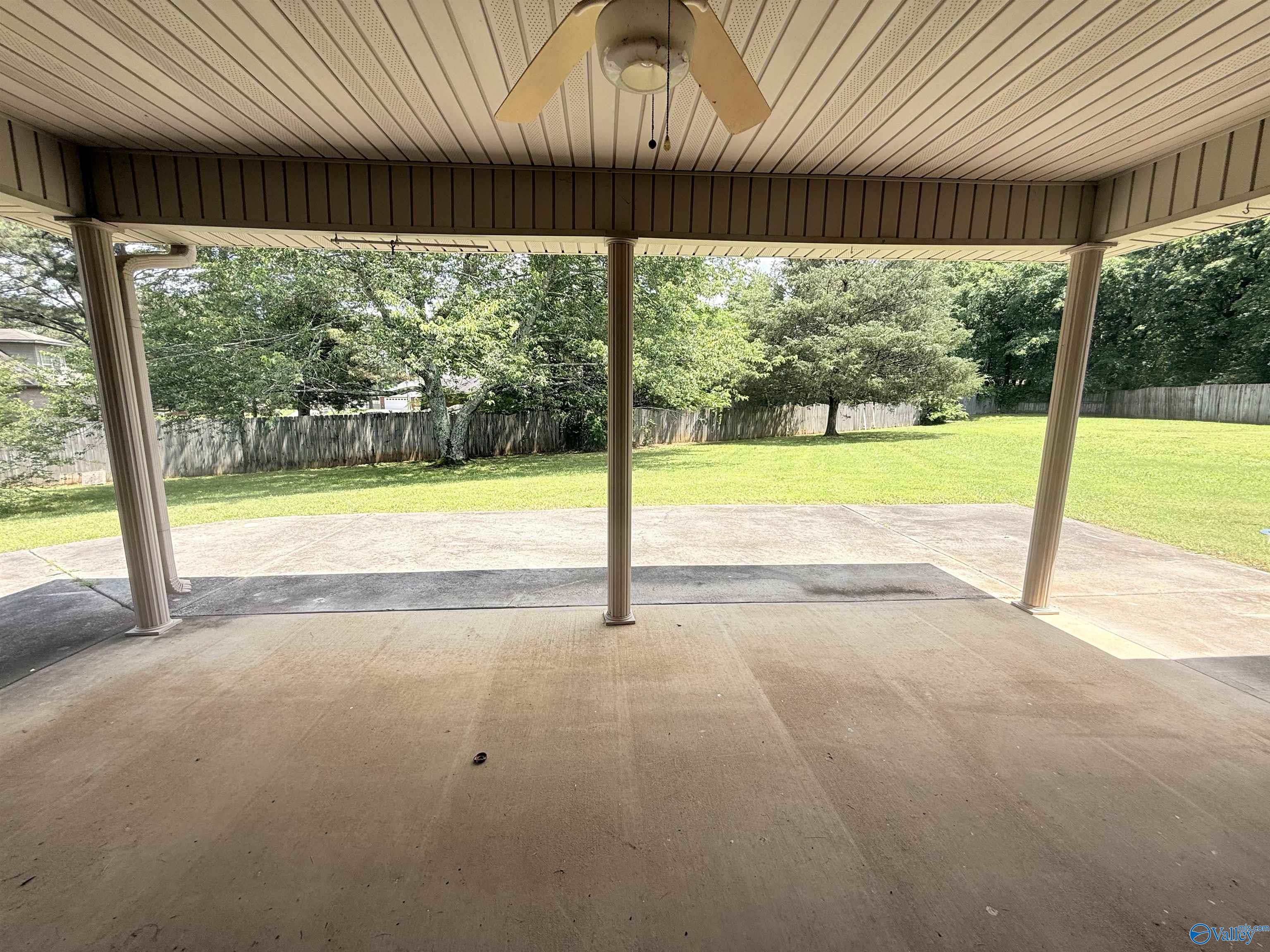 105 Cedar Hollow Court